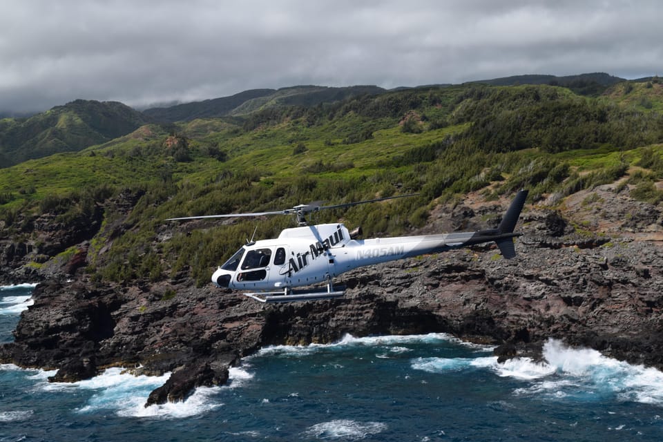 West Maui and Molokai Special 45-Minute Helicopter Tour – Kahului, Hawaii