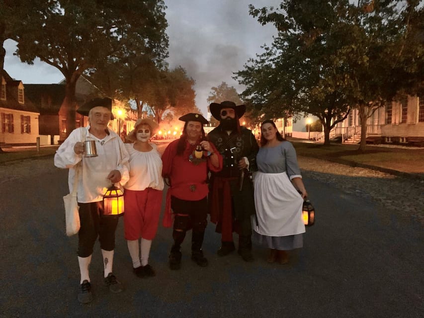 Williamsburg: Haunted Ghosts, Witches, and Pirates Tour – Williamsburg, Virginia