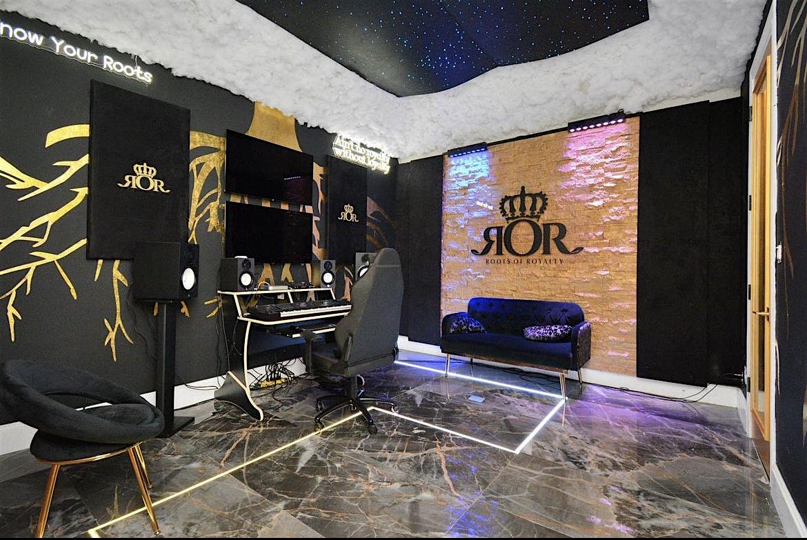 Music Monday’s at 8800 Alcott Dr – Houston, TX