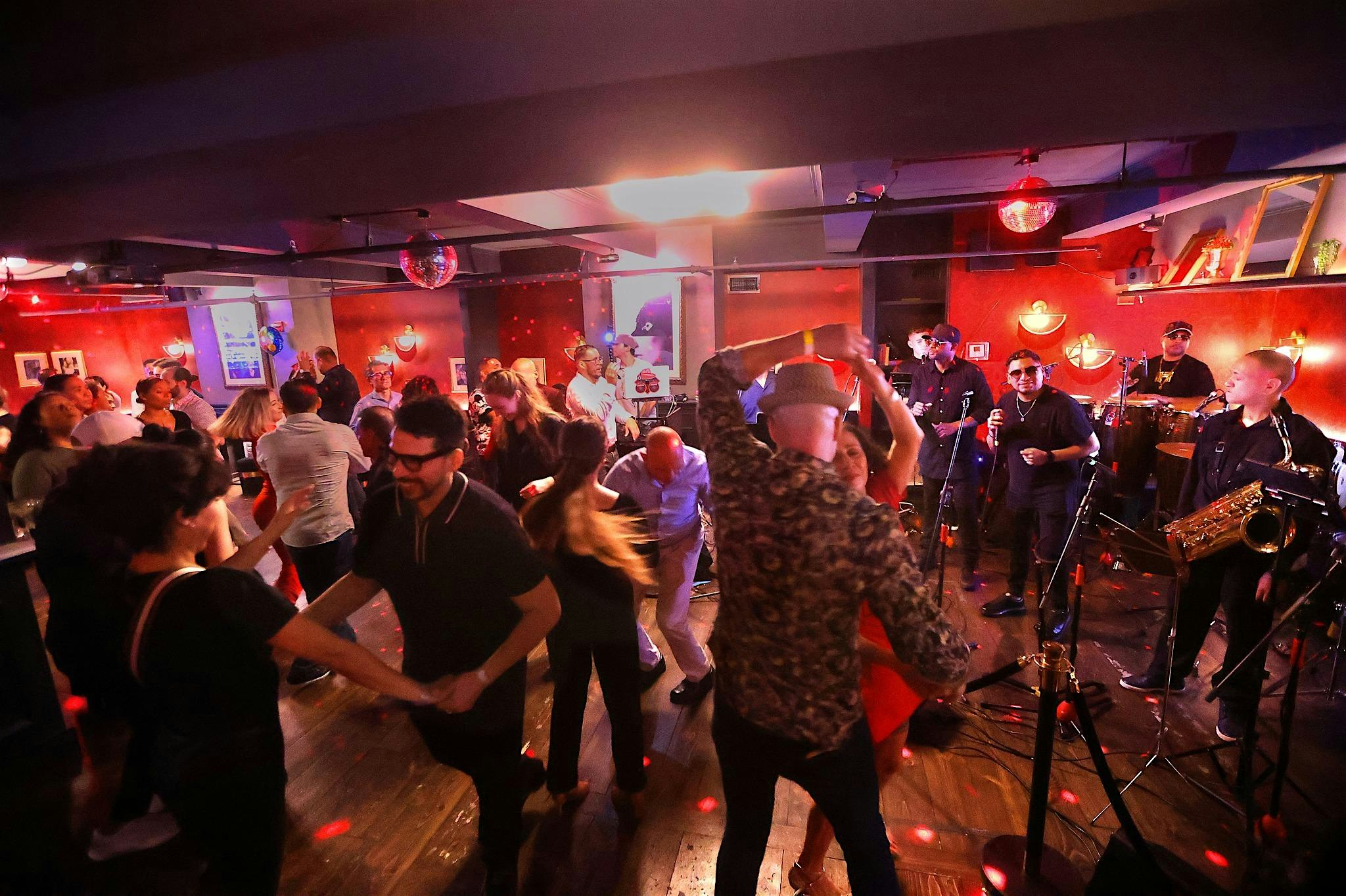 Latin Mondays at Taj NOW at 5th&Mad Discounted tkts by 8pm. No refunds at 5th&Mad – New York, NY