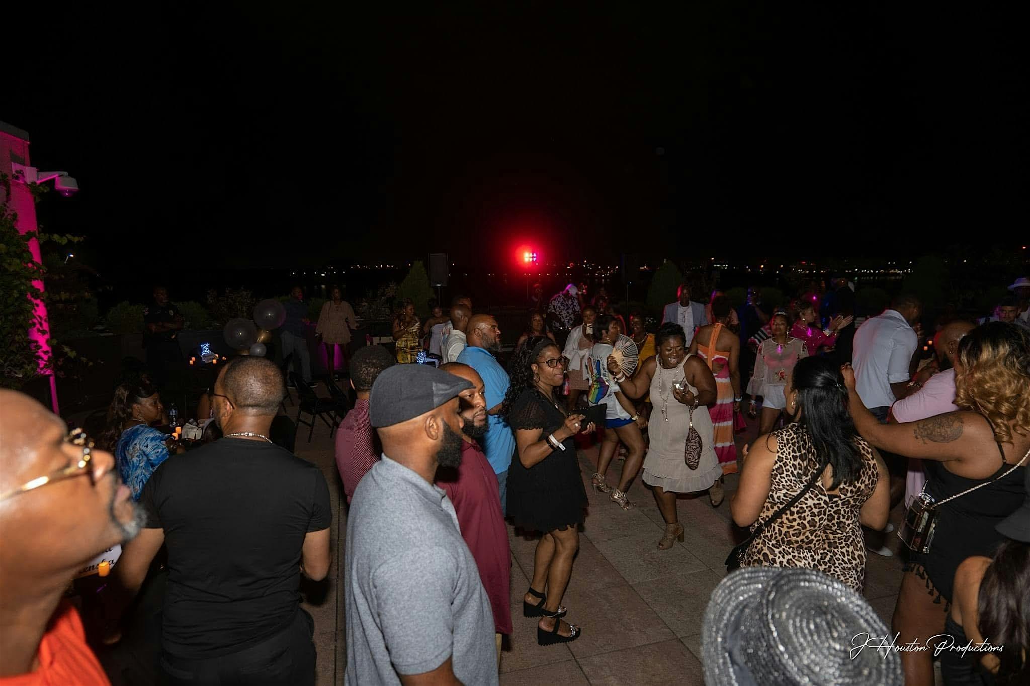 SUMMER BREEZE GROOVE at High Stakes Rooftop Grill – Louisville, KY