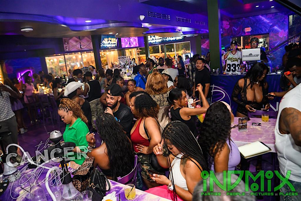 Brunch & Day Party this Sunday at RAIN | For FREE TABLES Text 832-284-5022 at Rain on Washington – Houston, TX