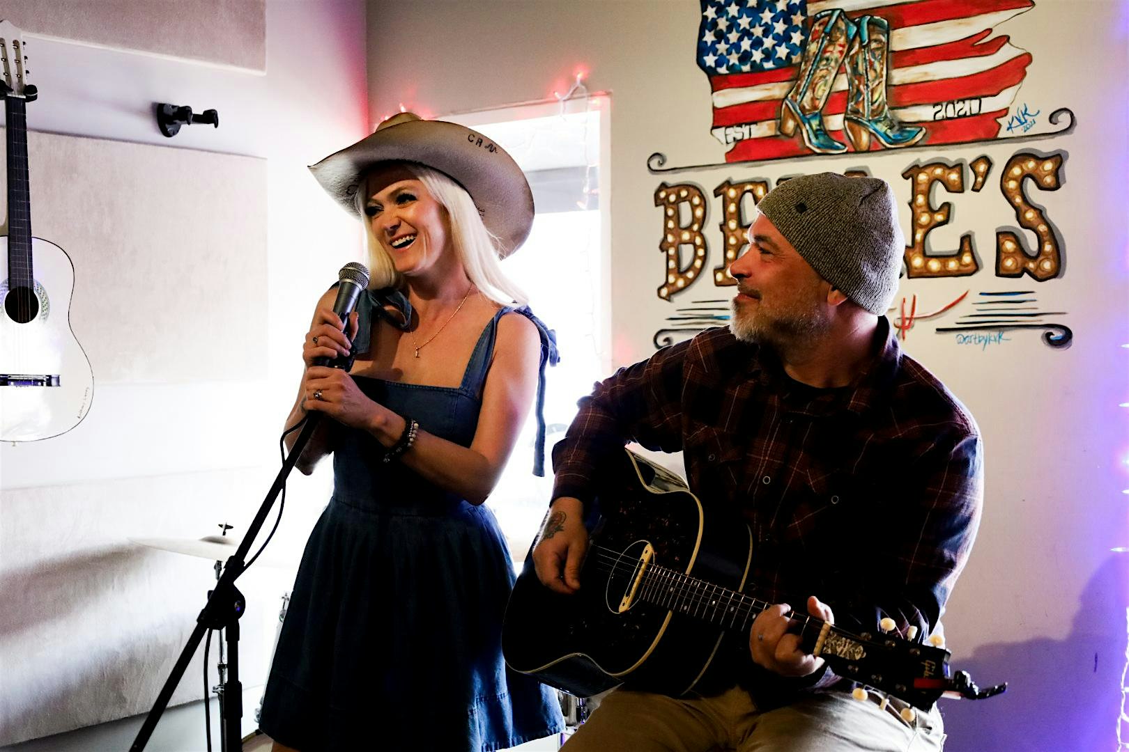 Open Mic Night at Belle’s Nashville Kitchen at Belle’s Nashville Kitchen – Scottsdale, AZ