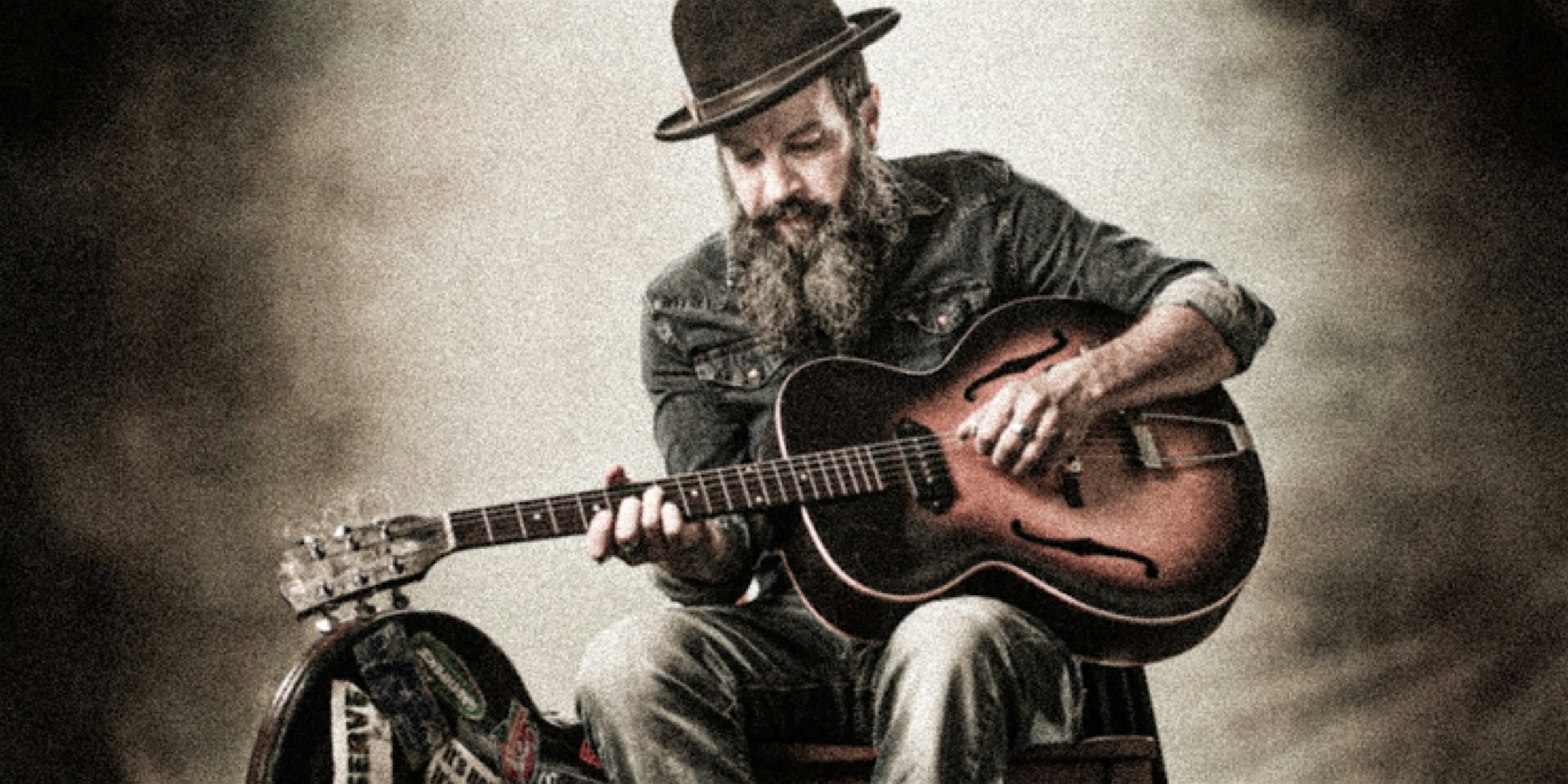 Jalan Crossland’s Long-Unanticipated Fingerstyle Guitar & Banjo Recital! at The Belvedere at Crooners – Minneapolis, MN