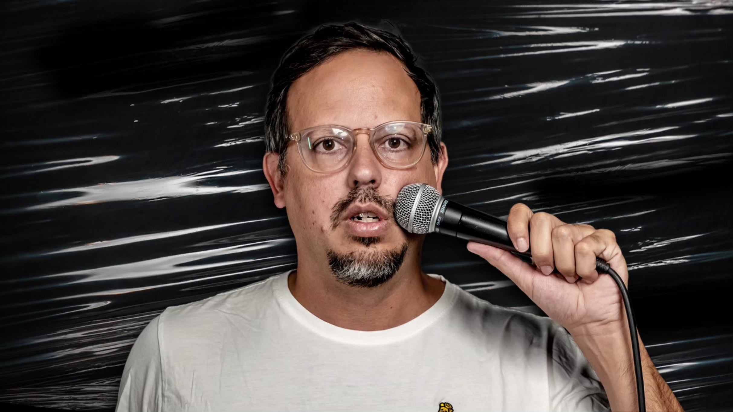 Chente Ydrach at The Comedy Loft of DC – Washington DC