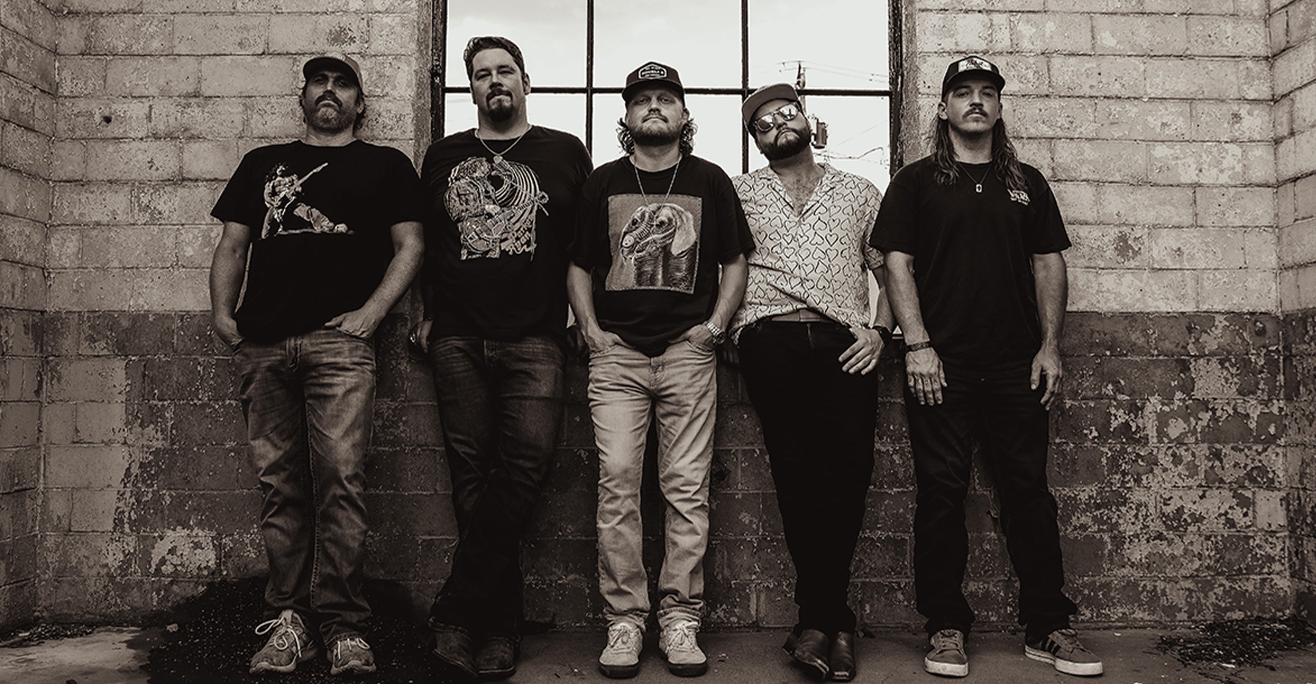 Treaty Oak Revival at WhiteWater Amphitheater – New Braunfels,