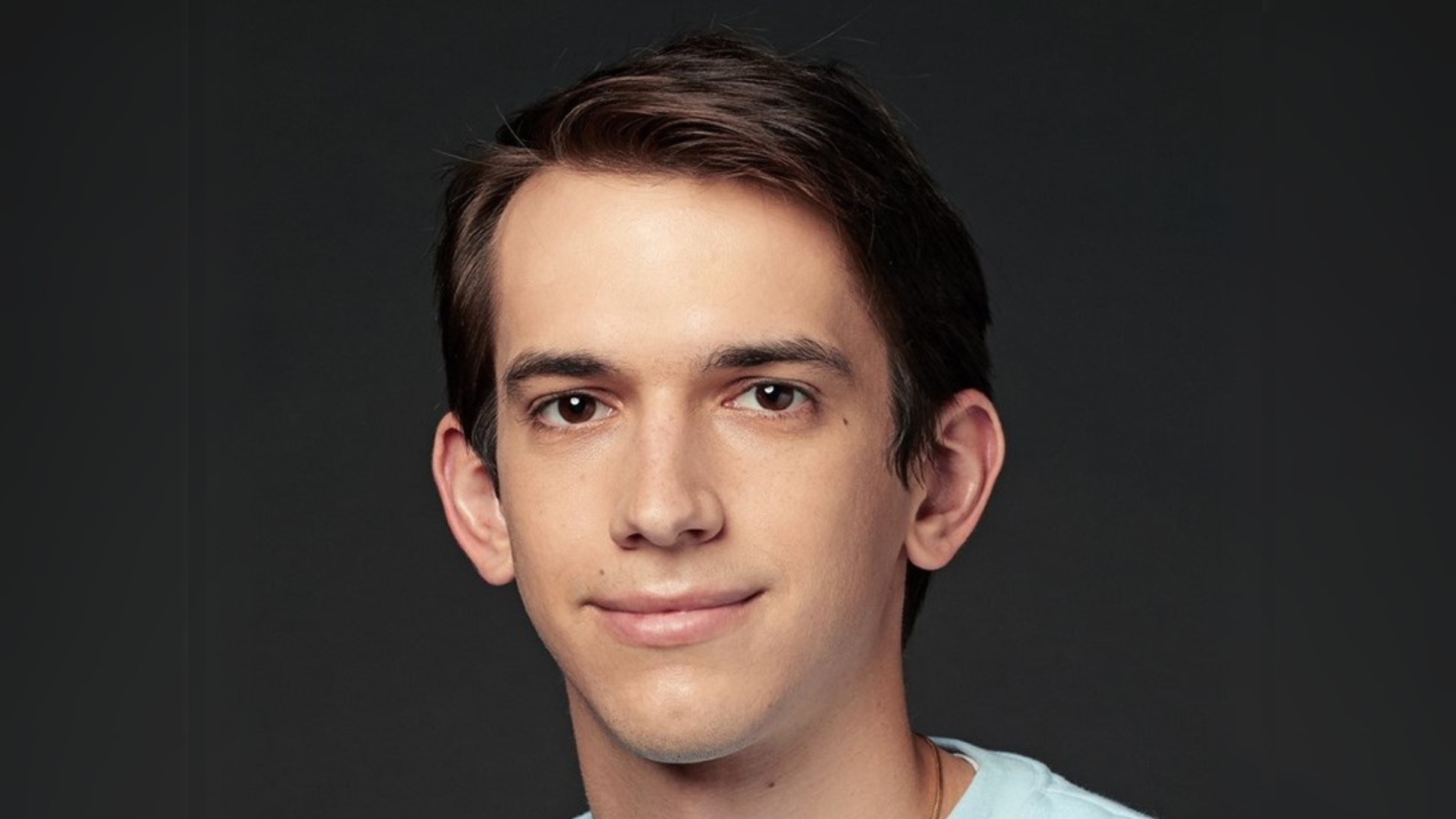 Andrew Dismukes at Funny Bone Comedy Club – Albany – Albany,
