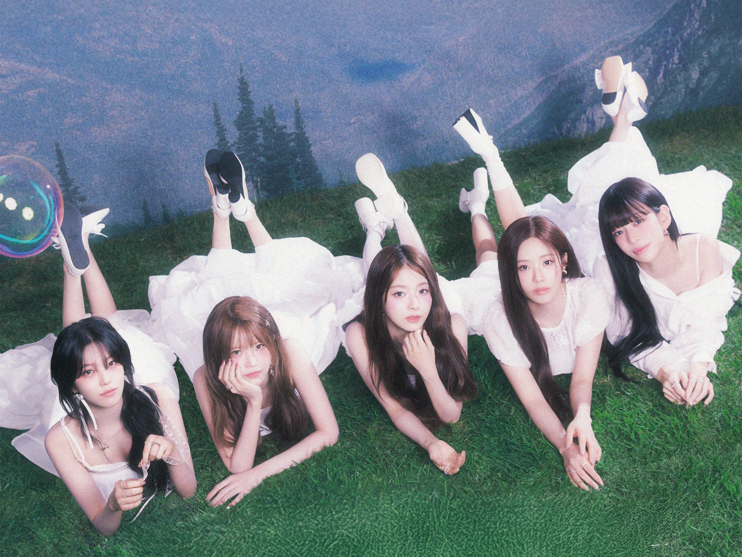 fromis_9 at Warner Theatre – DC – Washington DC