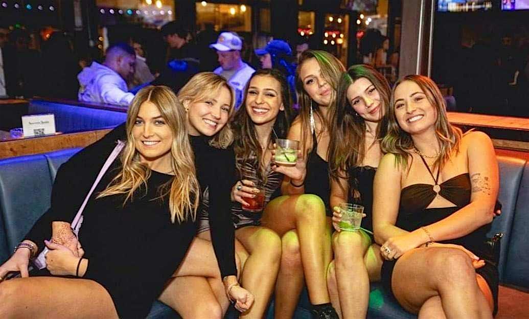 Labor Day Weekend Gaslamp Downtown San Diego Experience Wristband at Cielo Rooftop Lounge – San Diego, CA