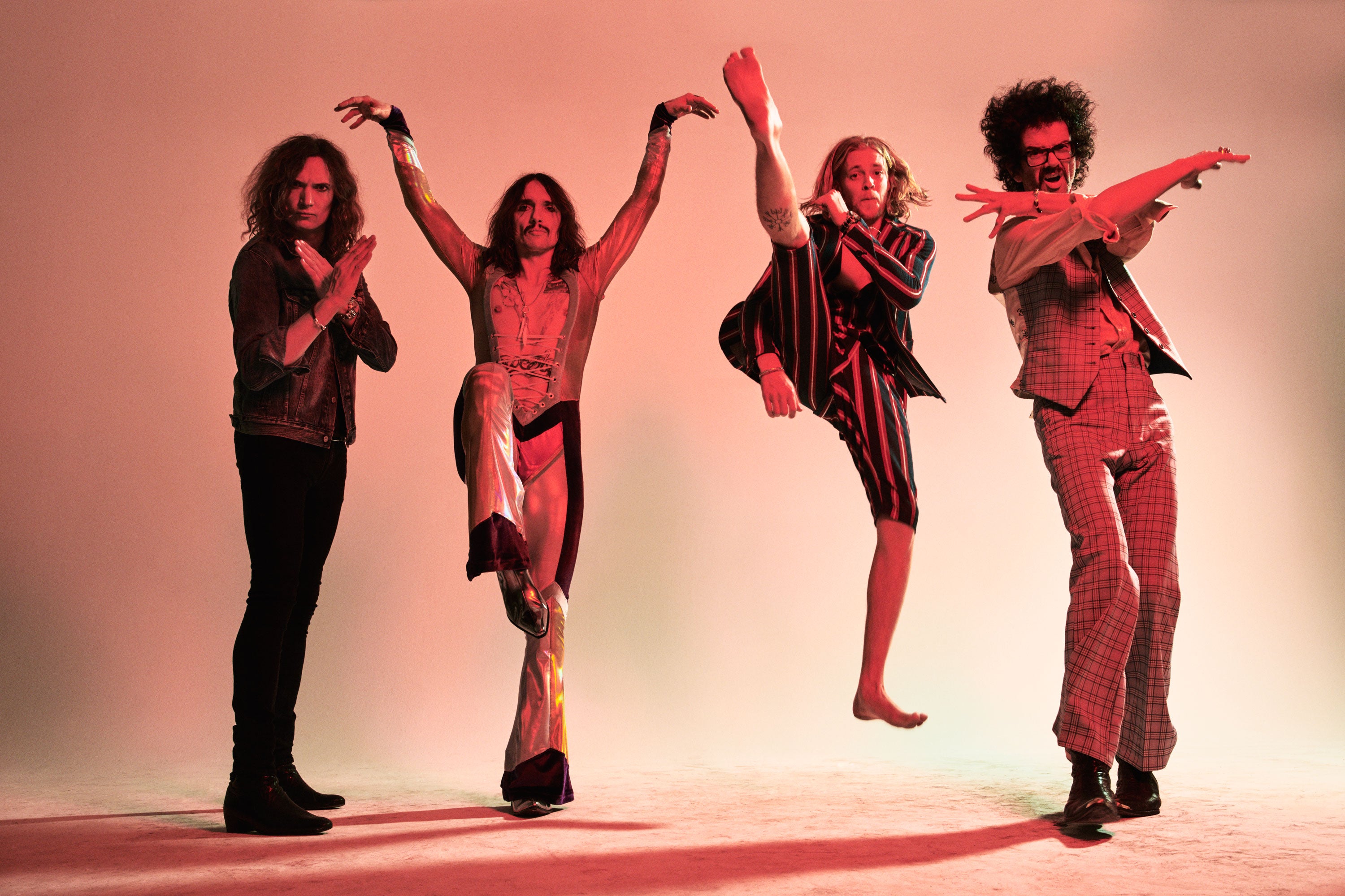 The Darkness at Phoenix Concert Theatre – Toronto, Canada