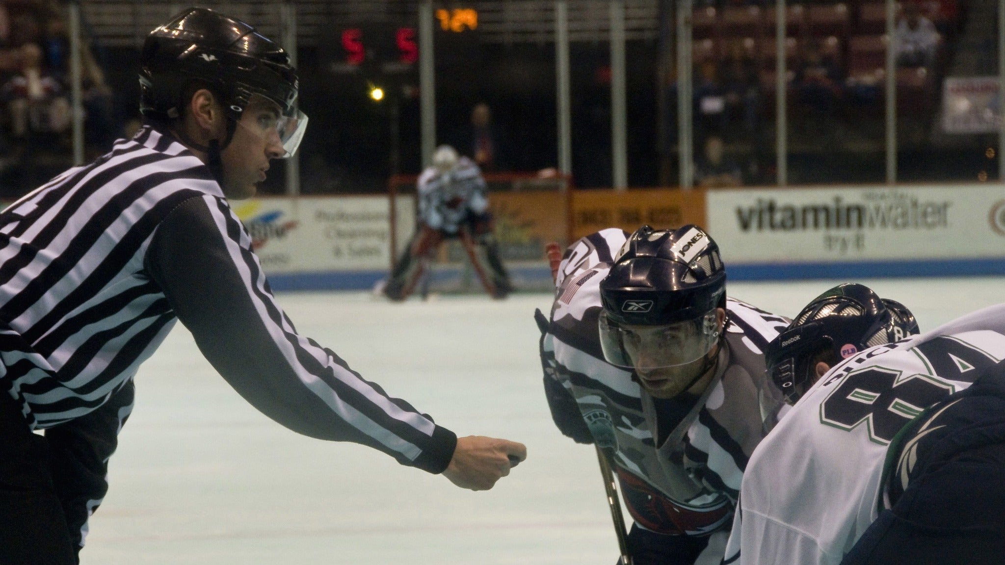 Henderson Silver Knights vs. Bakersfield Condors at Lee’s Family Forum – Henderson,