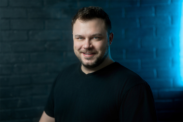Ben Bankas at Ludlow Garage – Cincinnati, OH