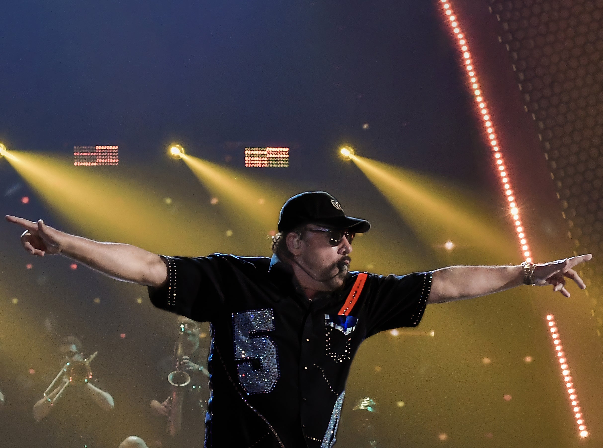 KC and The Sunshine Band at Lucky Star Casino – Lucky Star Amphitheater – Concho, OK