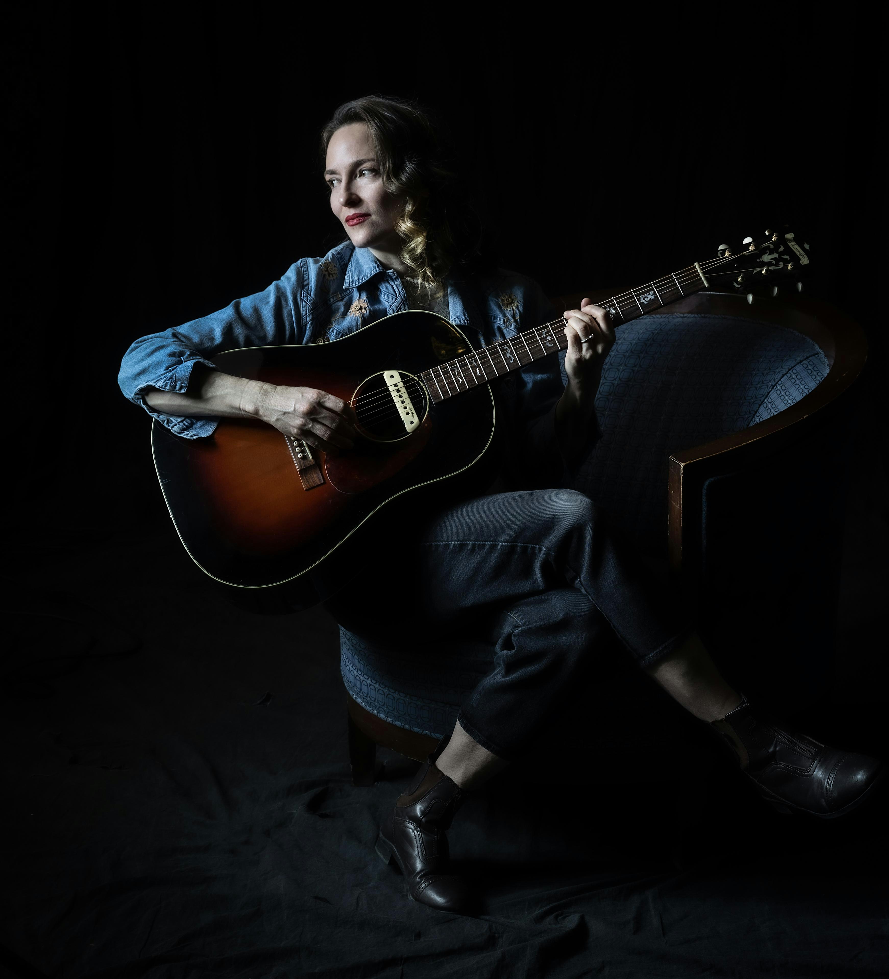 Dawn Landes w/ Ali Forrest at Petra’s – Charlotte, NC