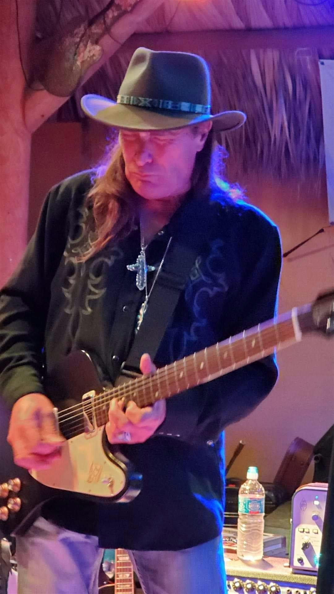 The Chris Anderson Band at 975 Cattlemen Rd – Sarasota, FL