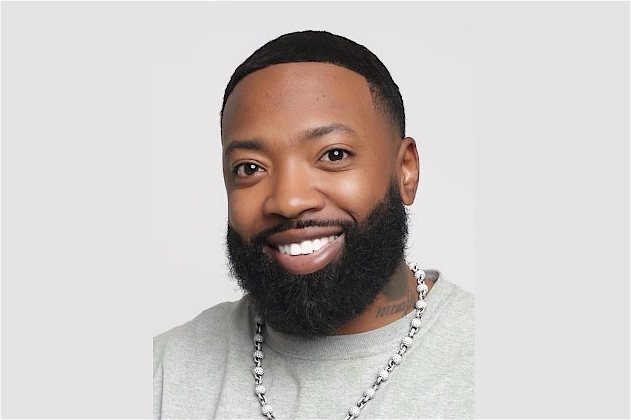 Comedy Night in KC: Gerald Huston & Friends at Vye Cocktail Lounge – Kansas City, MO