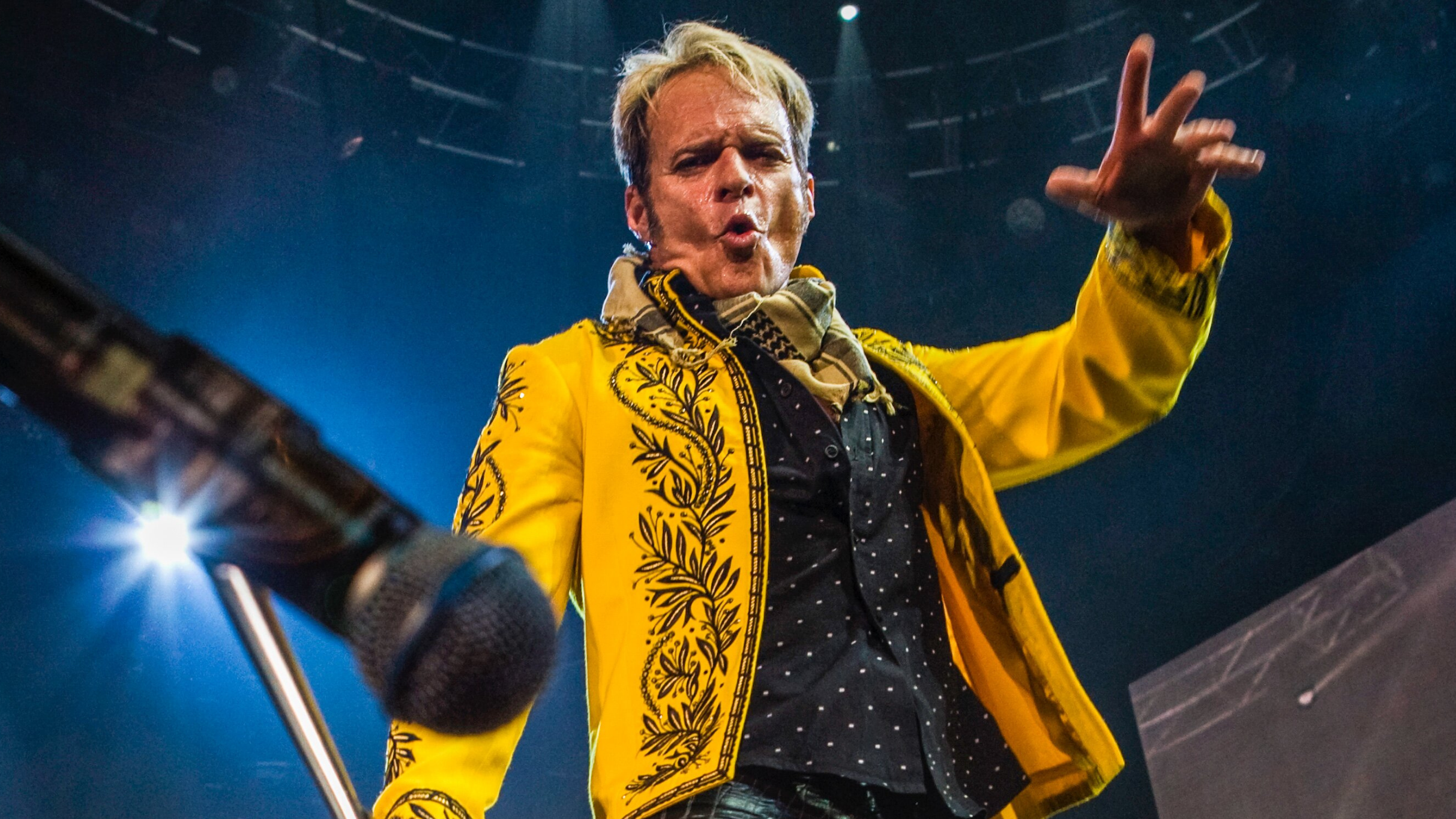 David Lee Roth at Lucas Oil Live at WinStar World Casino – Thackerville, OK