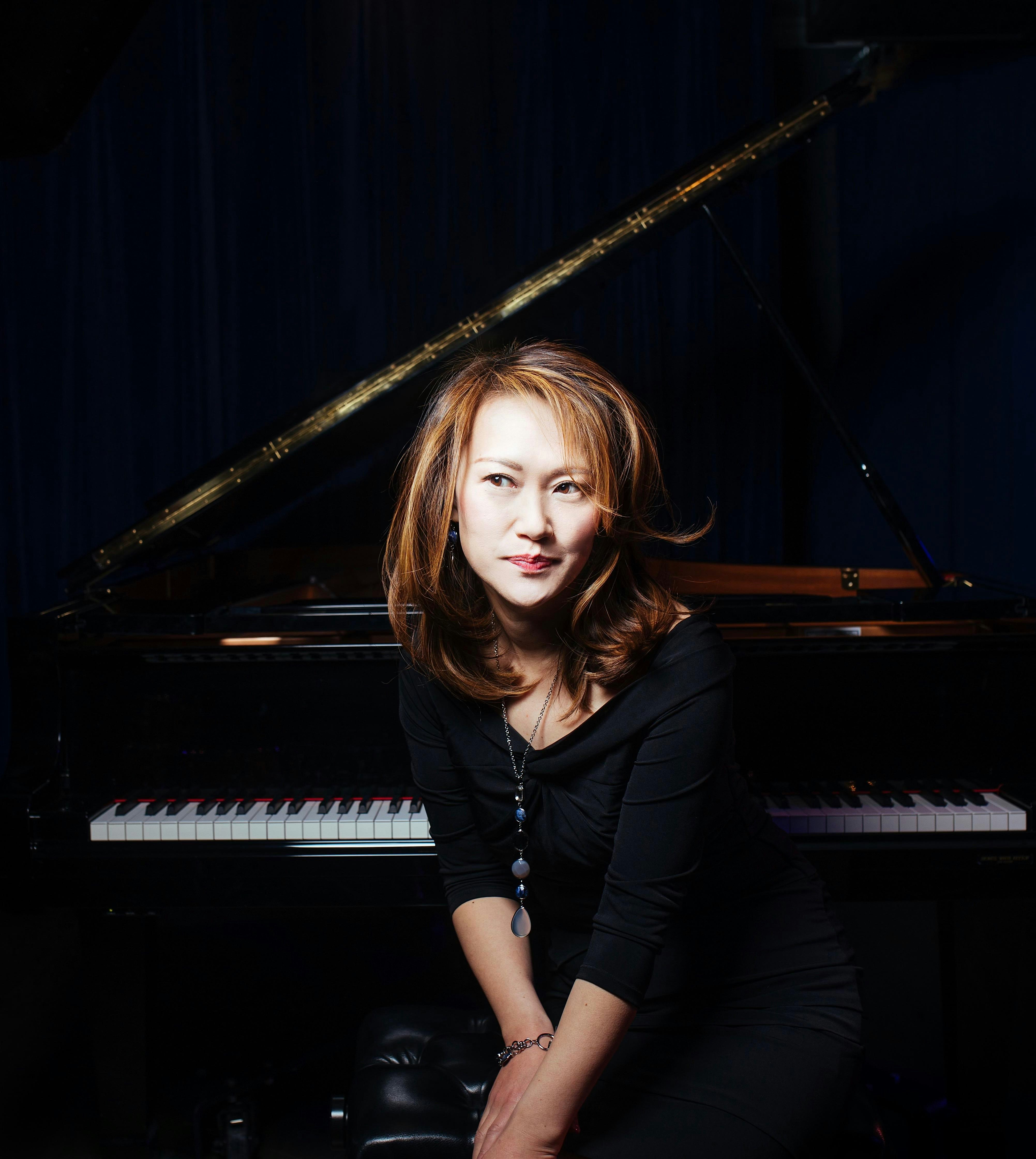 Yoko Miwa Trio at The Side Door – Old Lyme, CT