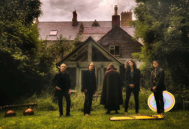 Gong at Ludlow Garage – Cincinnati, OH