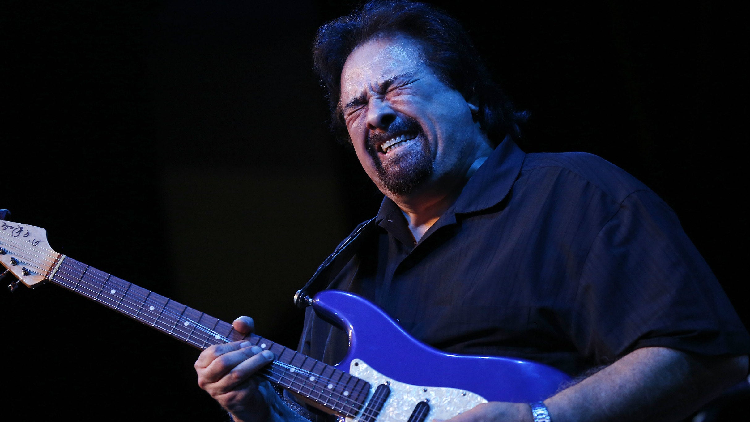 Coco Montoya at Sellersville Theatre 1894 – Sellersville, PA