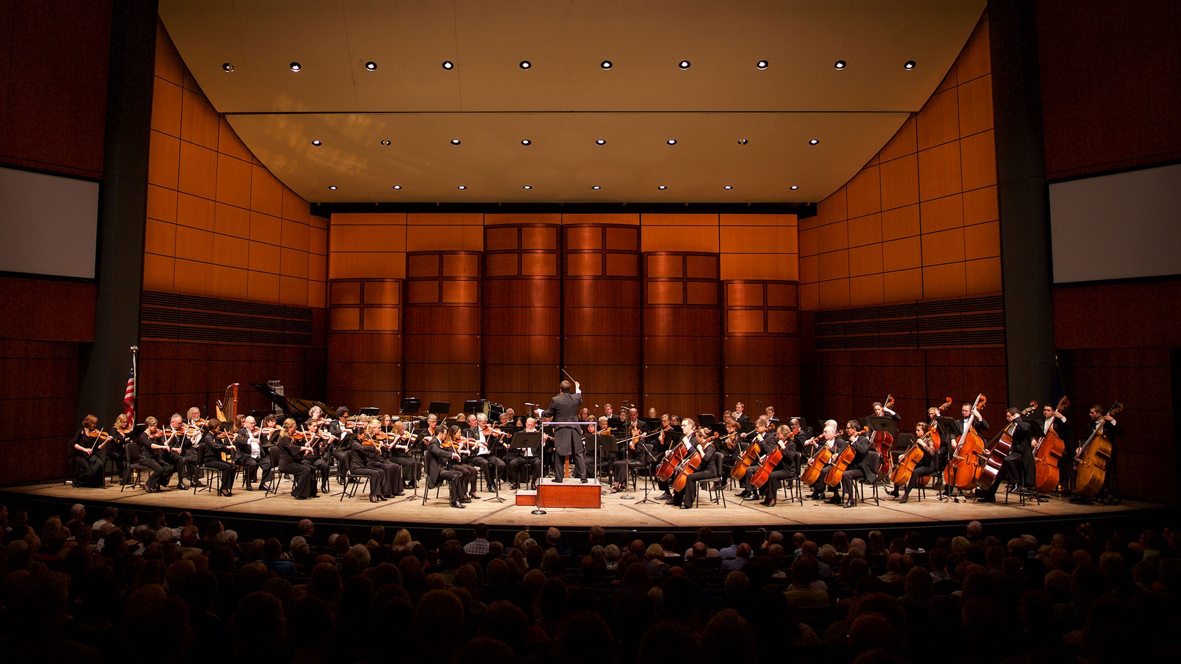 Holiday Pops at The Whiting Auditorium – Flint, MI