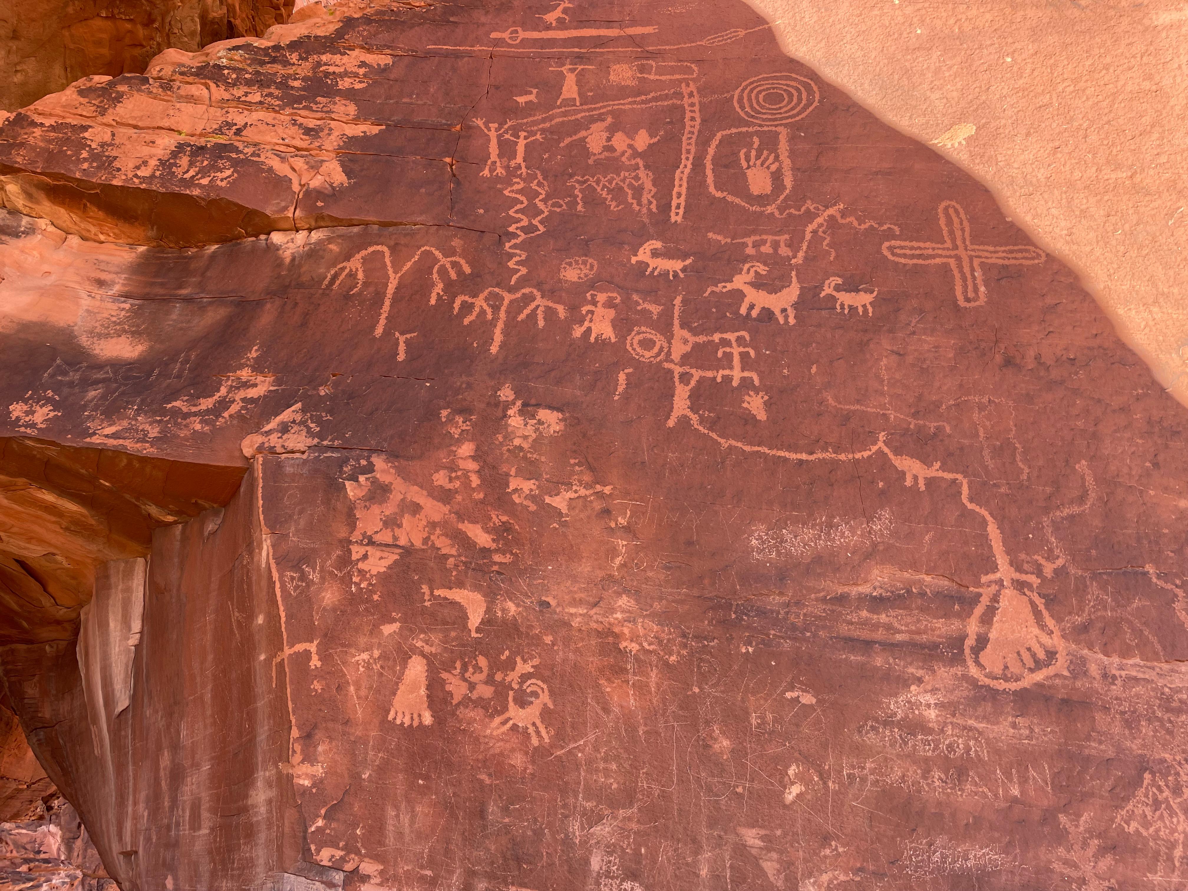 Book Tickets for Las Vegas: Valley of Fire Tour in Luxury Tour Trekker: Atlatl Rock