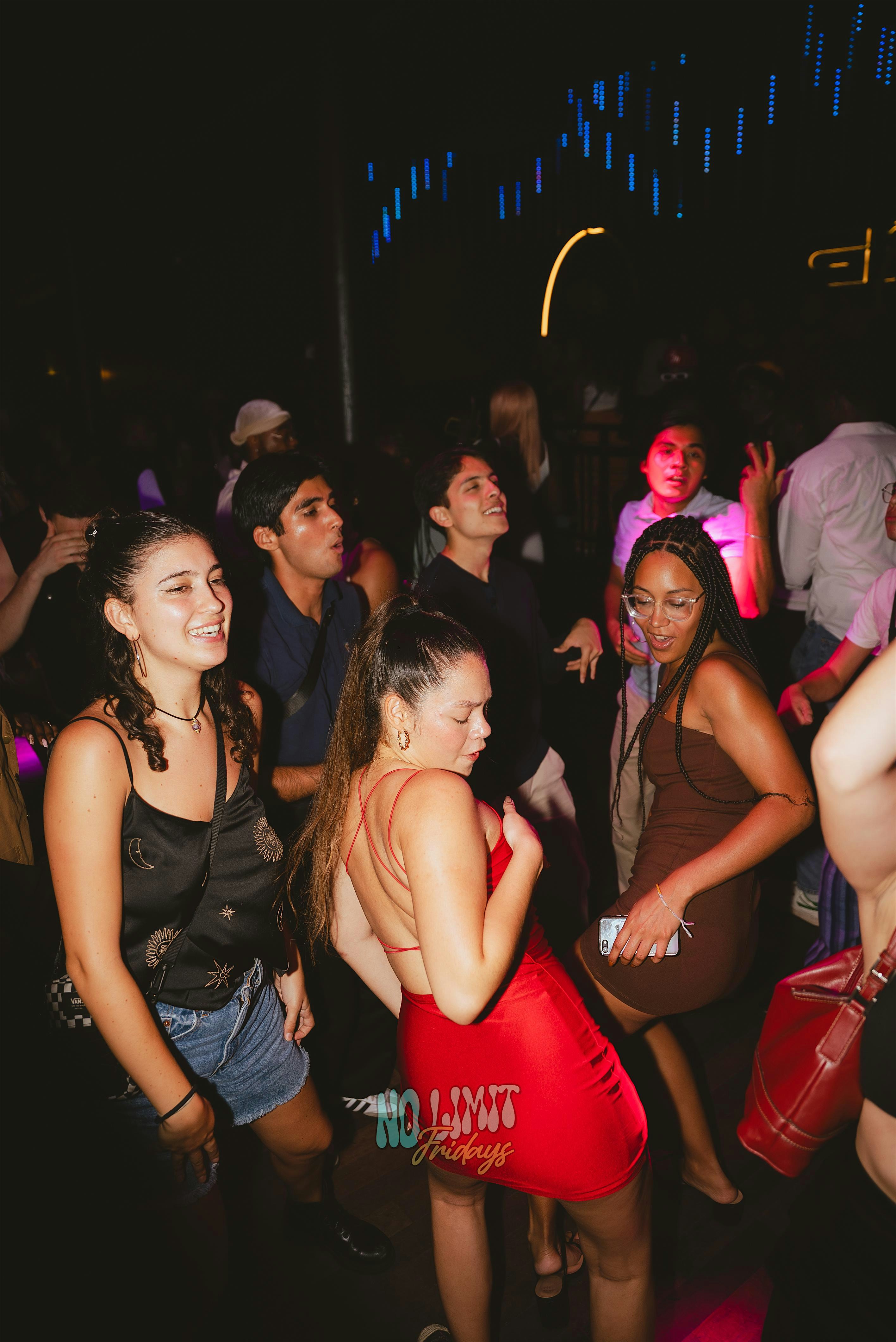 No Limit Fridays- Afrobeats x Hip Hop X RnB at 322 N 1st Ave – Minneapolis, MN