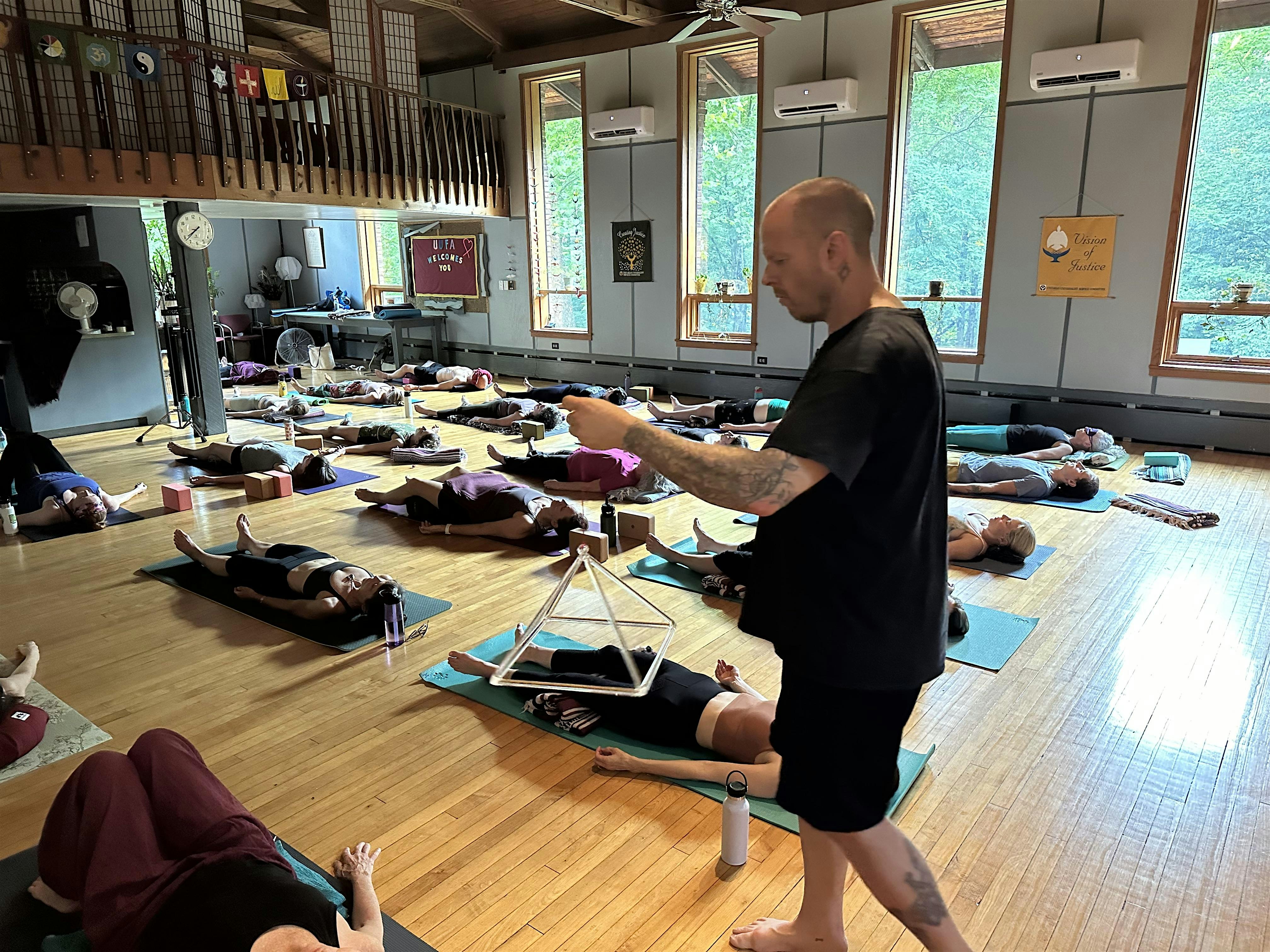 Lunar Eclipse Yoga and Sound Bath at Unitarian Fellowship – Athens, OH