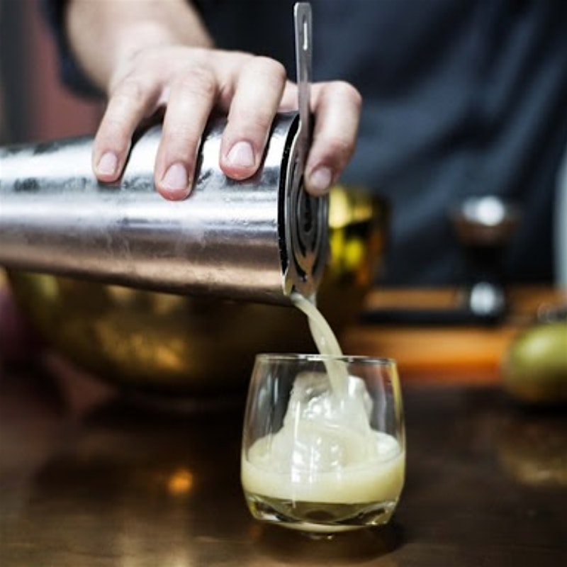 In-Person Class: Classic and Creative Cocktails (NYC) at Crowne Plaza HY36 Midtown Manhattan – New York, NY