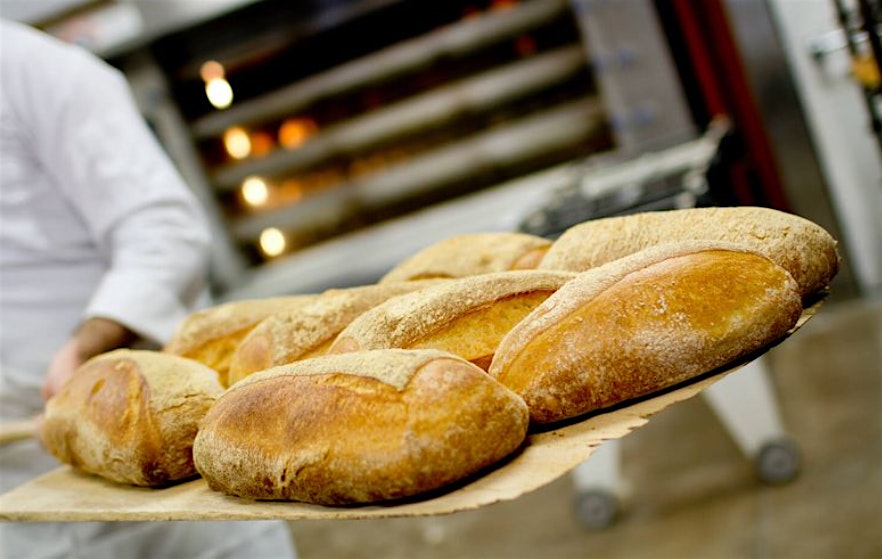 Hands-on Italian Bread Dough w/ Chef Anthony 9.17 6pm at 9 Via Toscana – Salem, NH