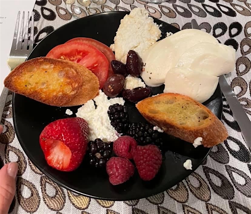 Sept. 17th 1 pm (AFTERNOON CLASS) Cheese Making Class 101 at Soule’ Culinary and Art Studio – 800 Ocean Rd. Point Pleasant, NJ – Point Pleasant, NJ