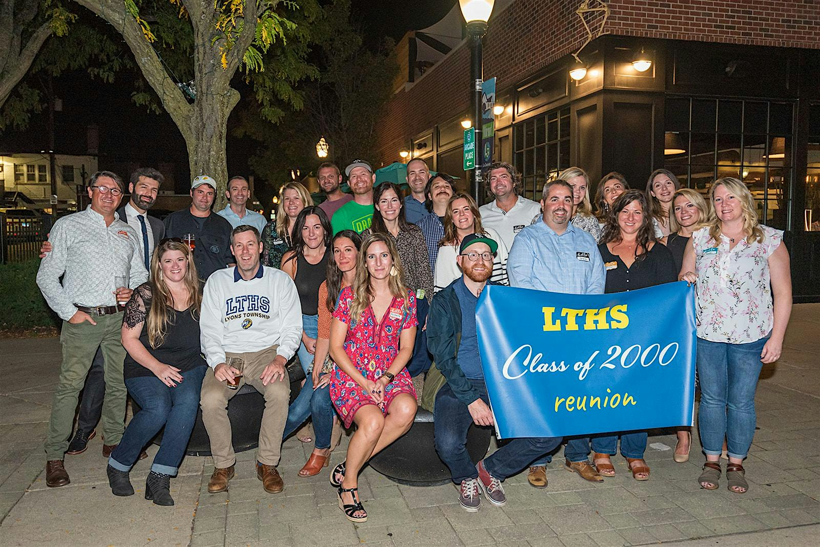 25 Year Reunion for LTHS Class of 2000 at Salerno’s Pizzeria & Sports Bar – Hodgkins, IL