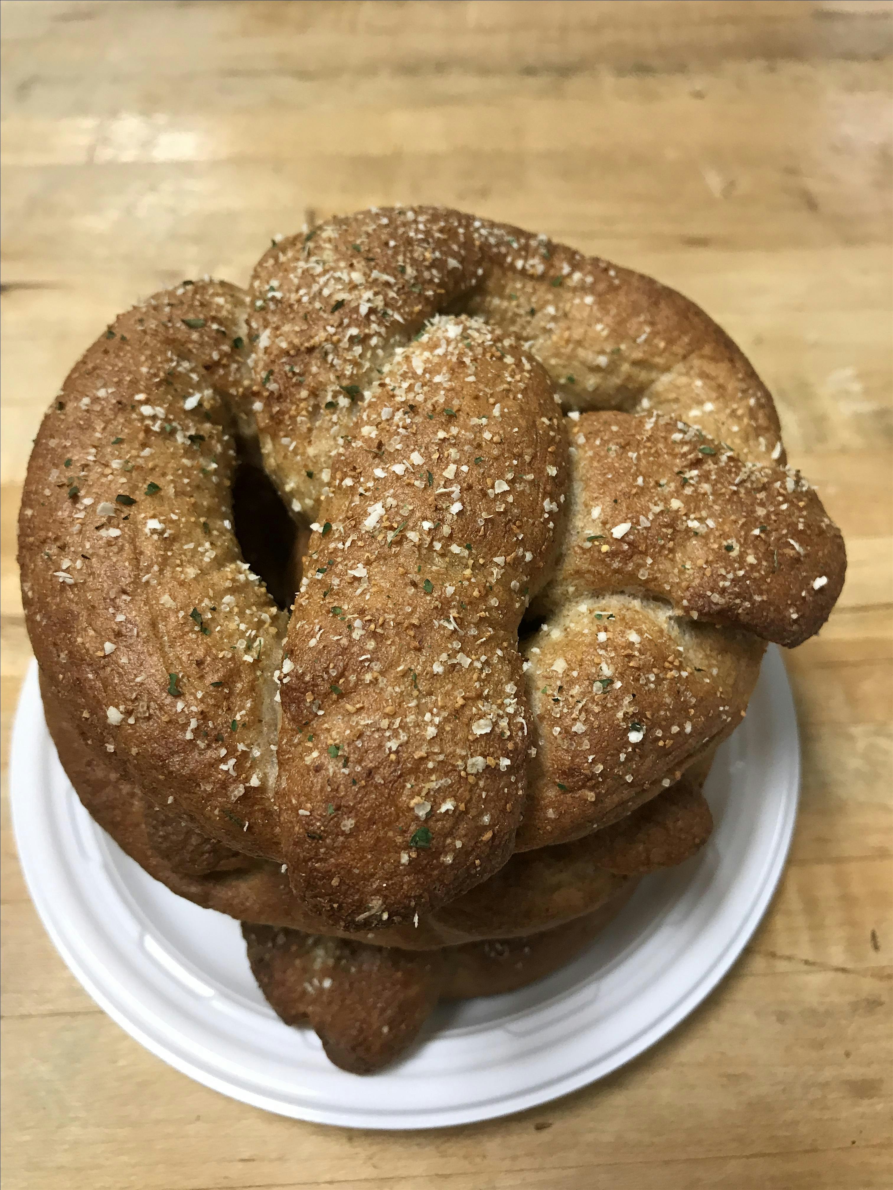 Annie’s Signature Sweets IN PERSON PRETZELS Baking Class at Annie’s Signature Sweets Baking School, Baking classes and camps for kids and adults – Berea, OH