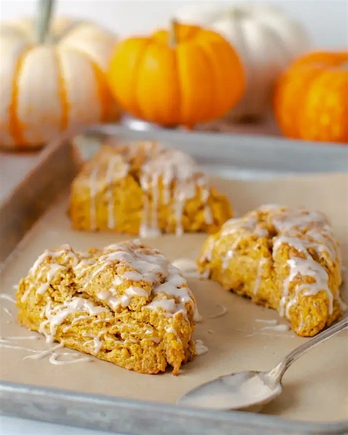 Fall Bakes – Fall Themed Baking Class at Bettie’s Chicago – Chicago, IL