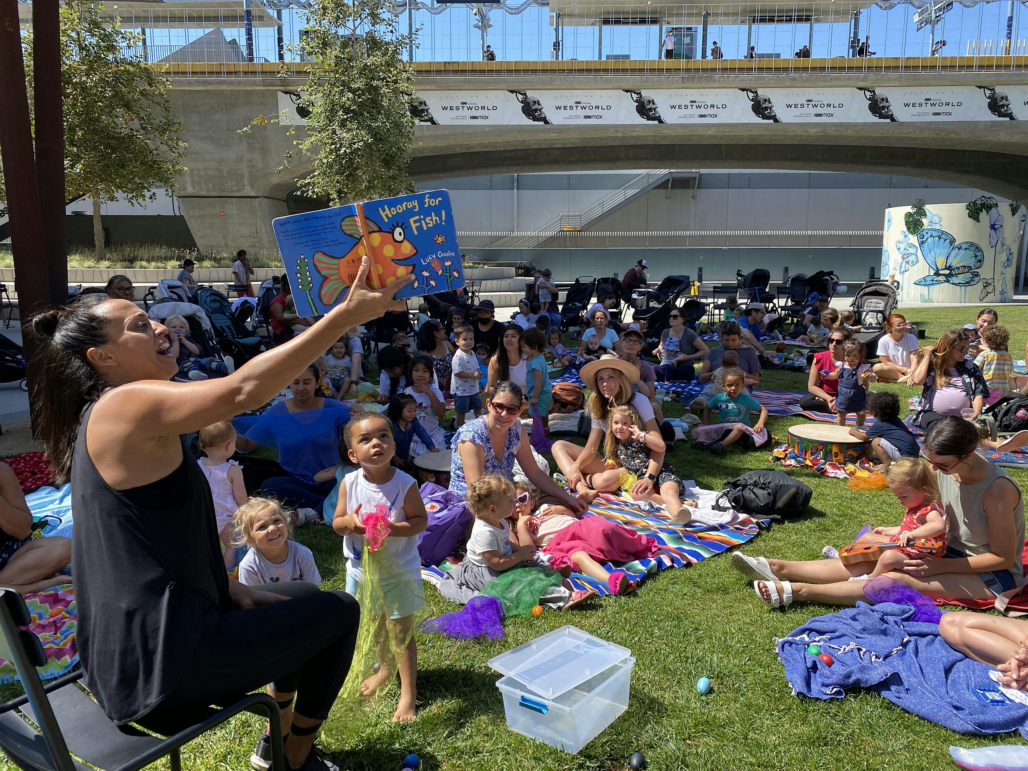 Free Musical Story Time and Kids Crafts hosted by Books and Cookies at Ivy Station – Culver City, CA