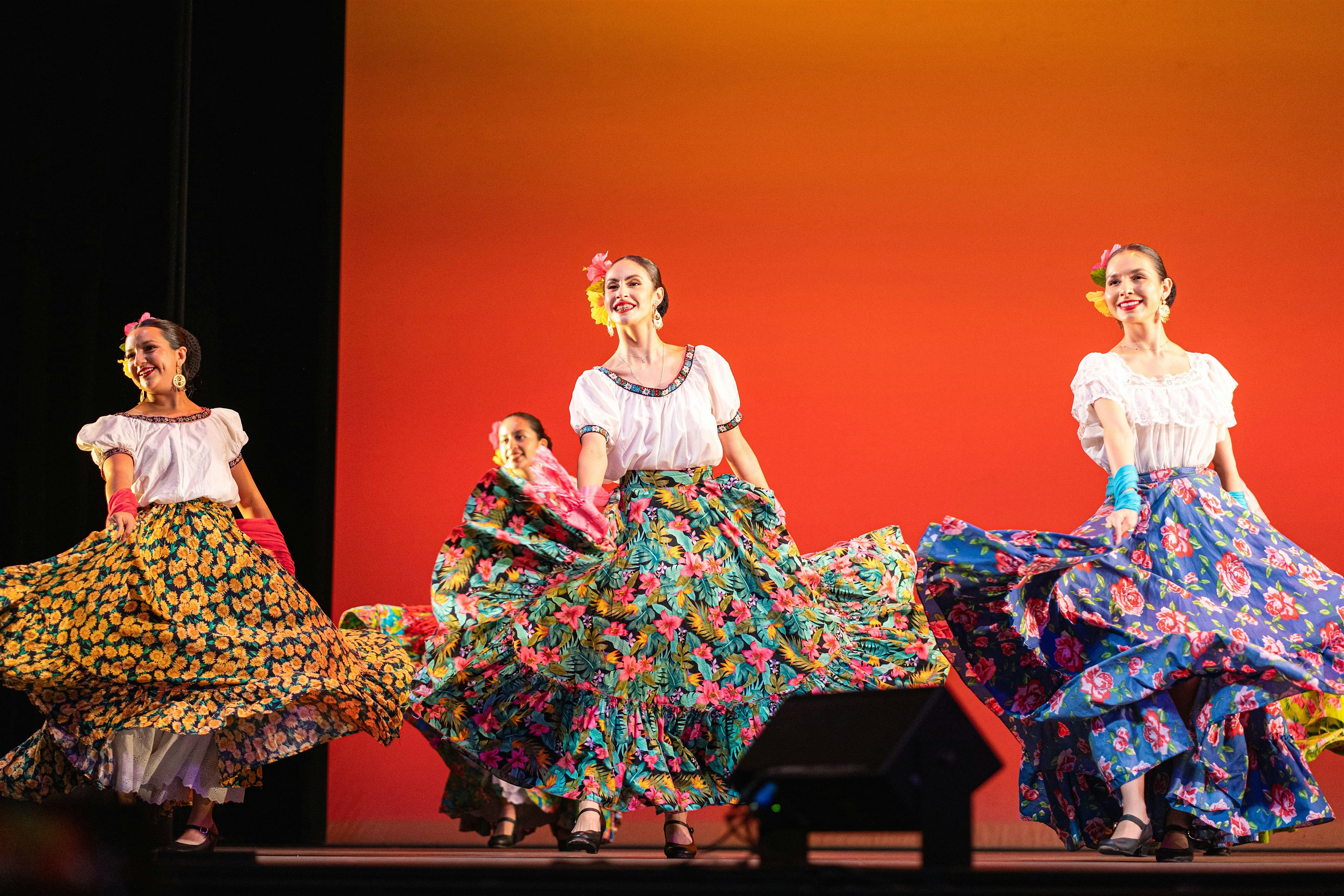 Fowler Out Loud: Grupo Folklórico de UCLA at The Fowler Museum at UCLA – Los Angeles, CA