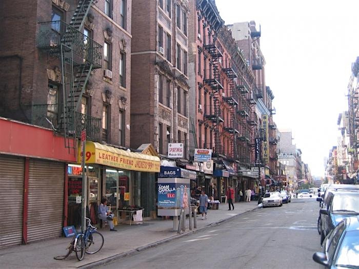 Amazing Scavenger Hunt! – New York City Scene Bar Crawl at 127 Ludlow St – New York, NY
