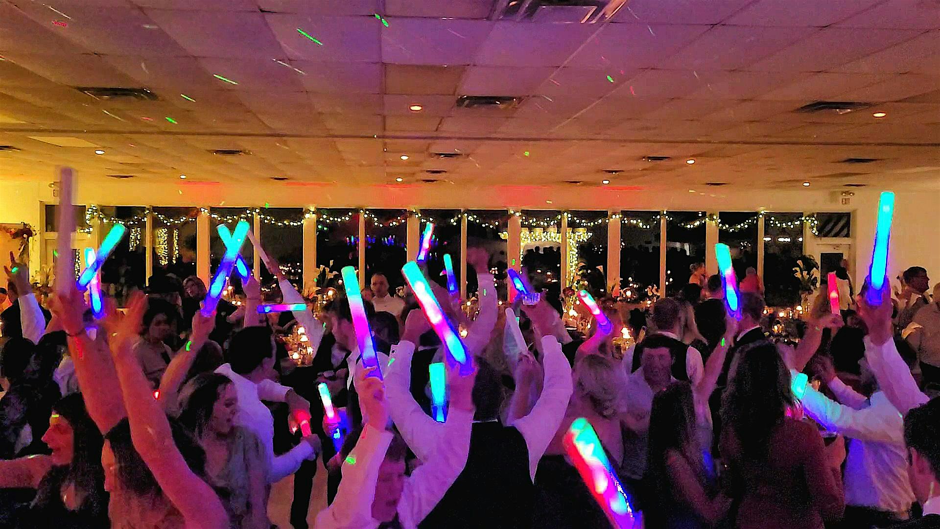 New Year’s Eve Bash at The Presidental at Presidential Banquet Center – Kettering, OH