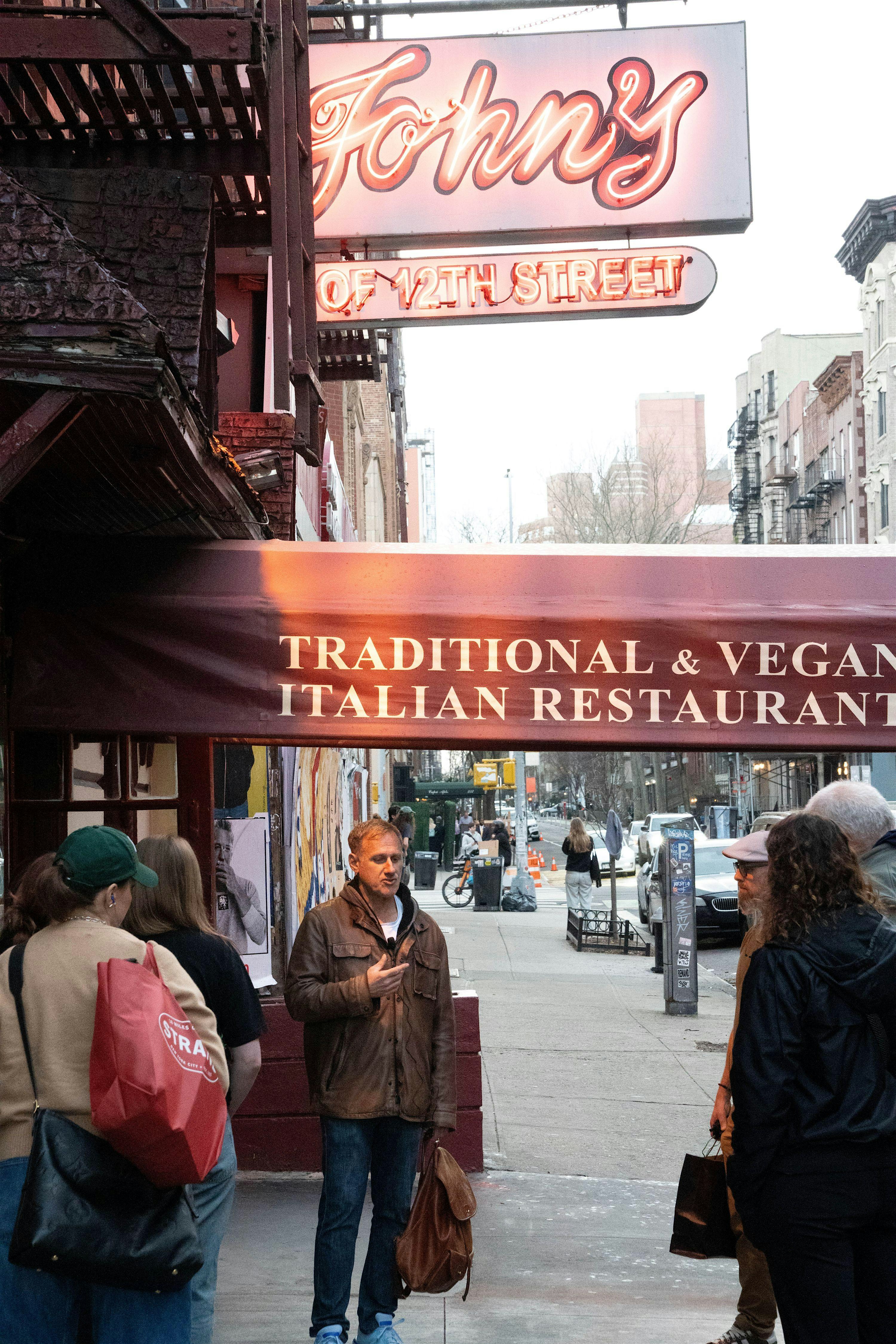 True Crime NYC: Mafia Walk w/Ret. NYPD Detective & Local Food at John’s of 12th Street Italian Restaurant – New York, NY
