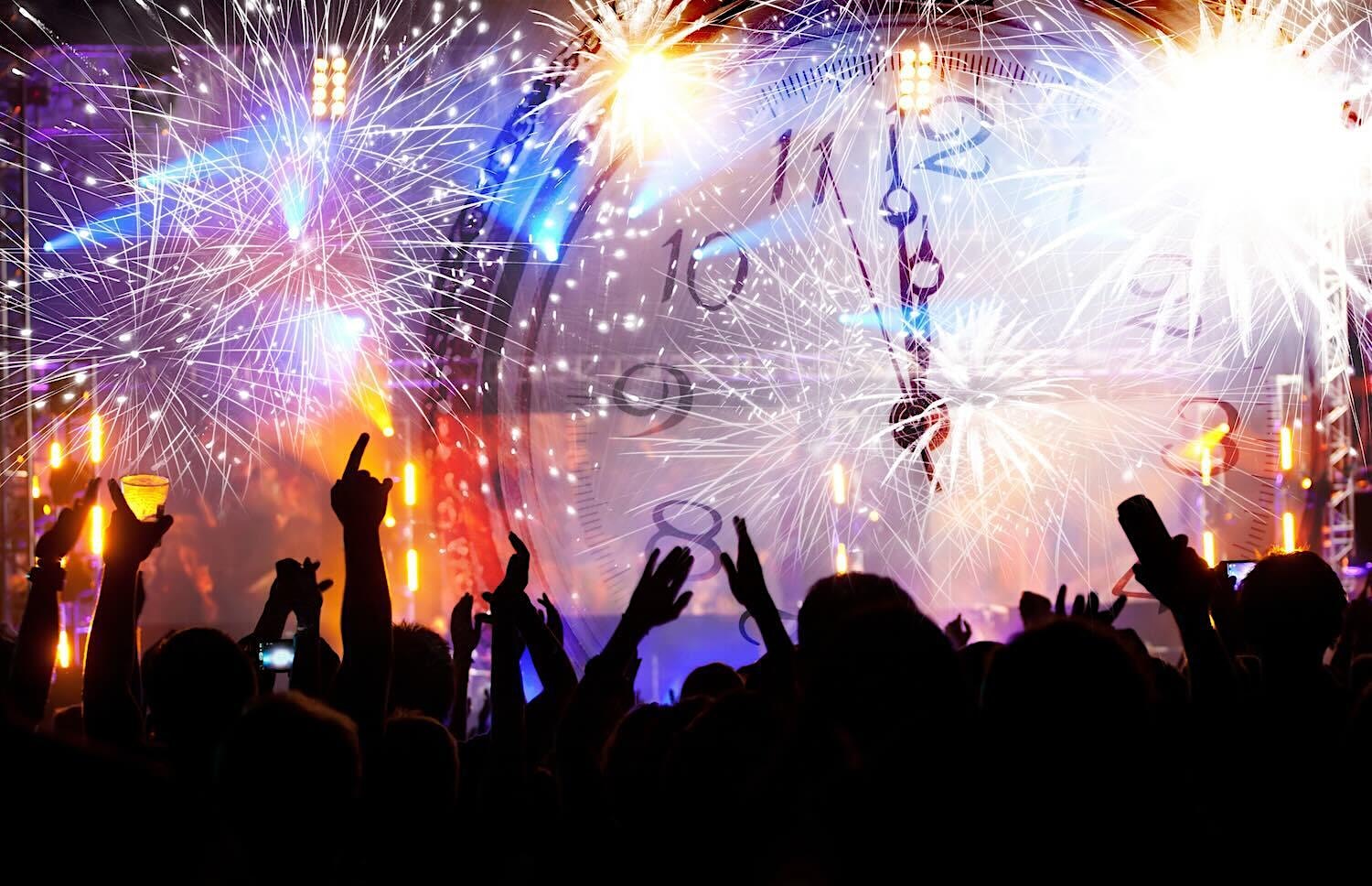 New Year’s Eve Dance at Paroquet Springs Conference Centre – Shepherdsville, KY