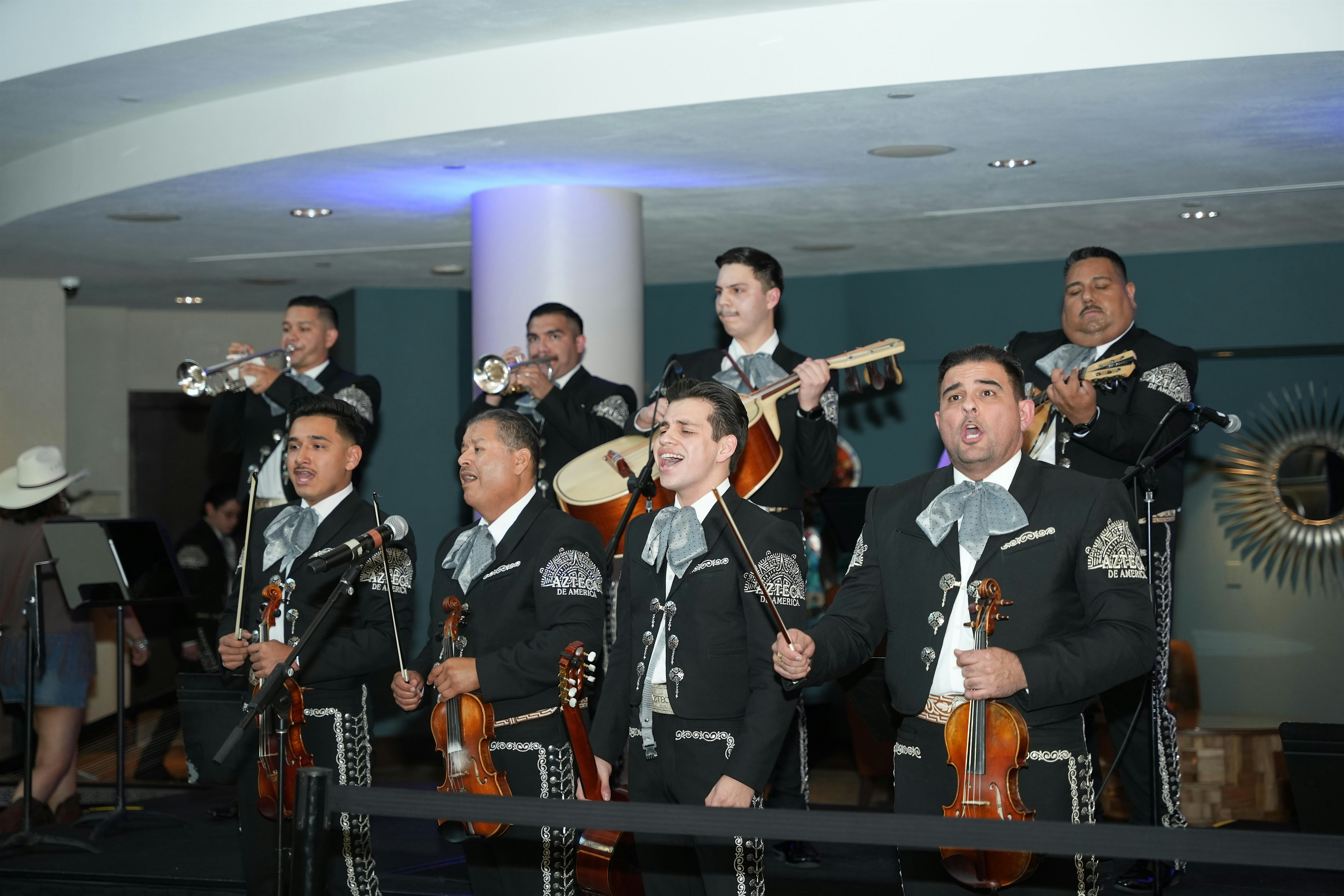 Noche De Fiesta – Free Mariachi Performance at Hotel Contessa at Hotel Contessa – San Antonio, TX