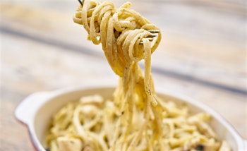 In-person class: Cook Hulu’s The Bear: Pasta Carbonara & Cake(Chicago) at Chef’s place (The full address will be provided in the confirmation email after purchase) – Chicago, IL