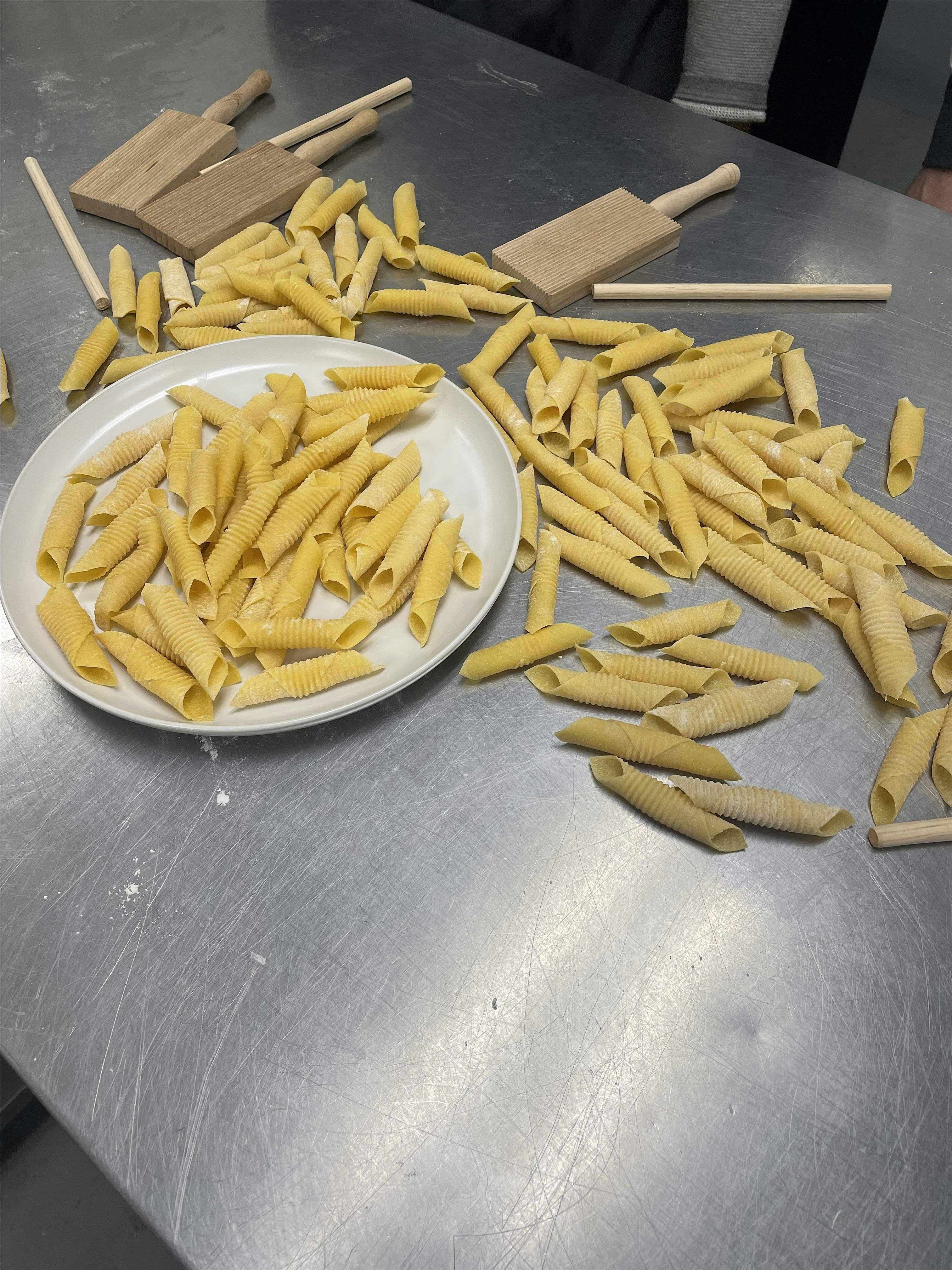 Cooking Class in Washington D.C. Pasta from Scratch at Savvy Chow – Washington, DC