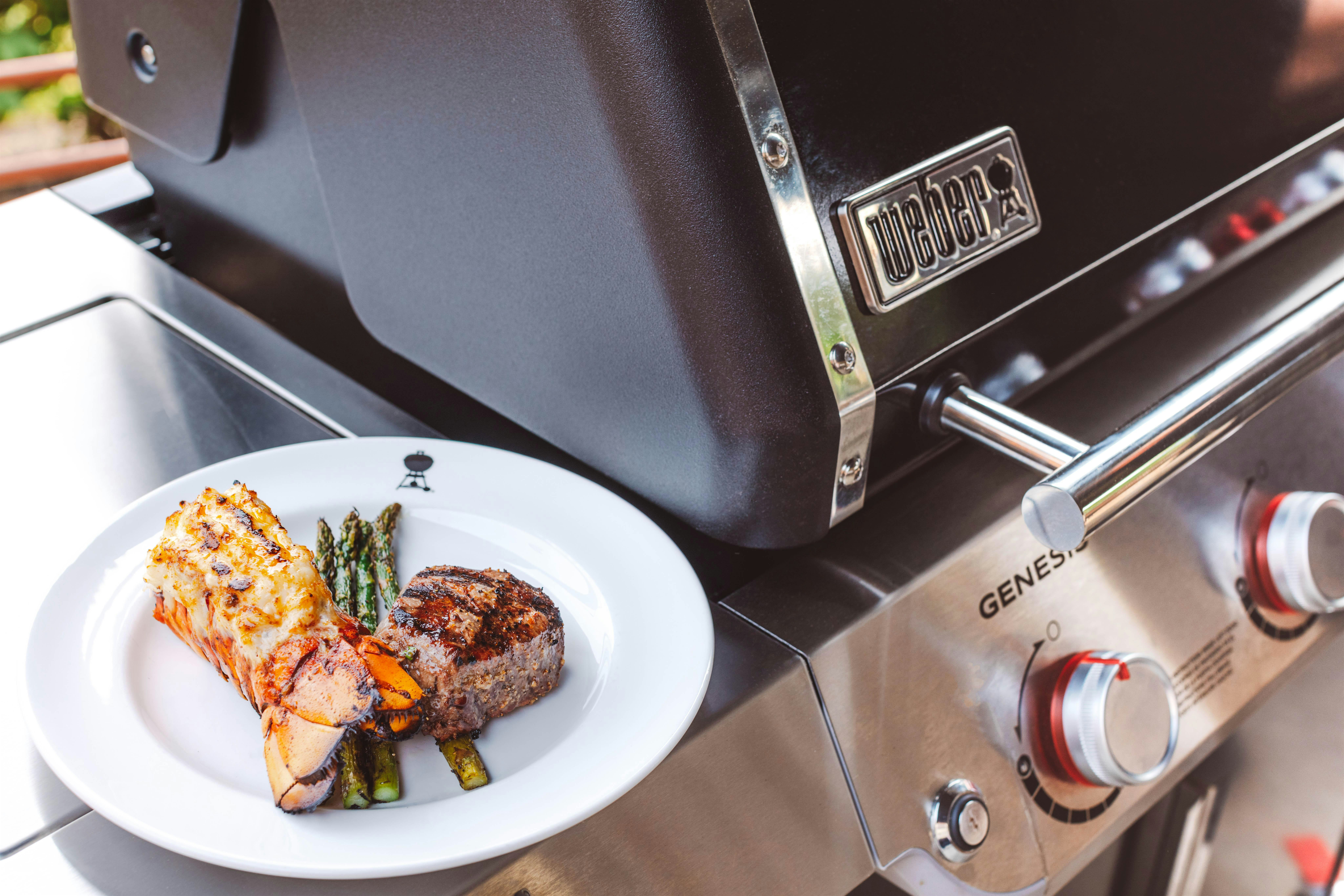 Lombard Cooking Class-Reef & Beef: Classic Surf & Turf Cooking at Weber Grill Restaurant & Cooking School – Lombard, IL