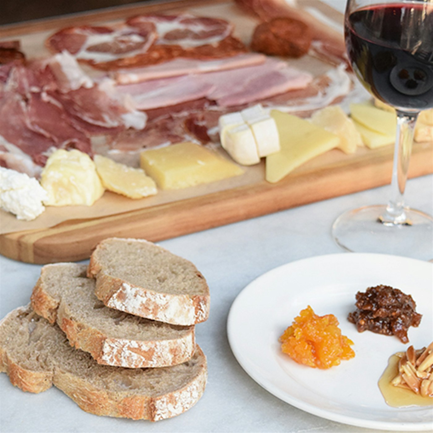 Wine & Cheese: Guided tasting with Barolo at Eataly Chicago – Chicago, IL