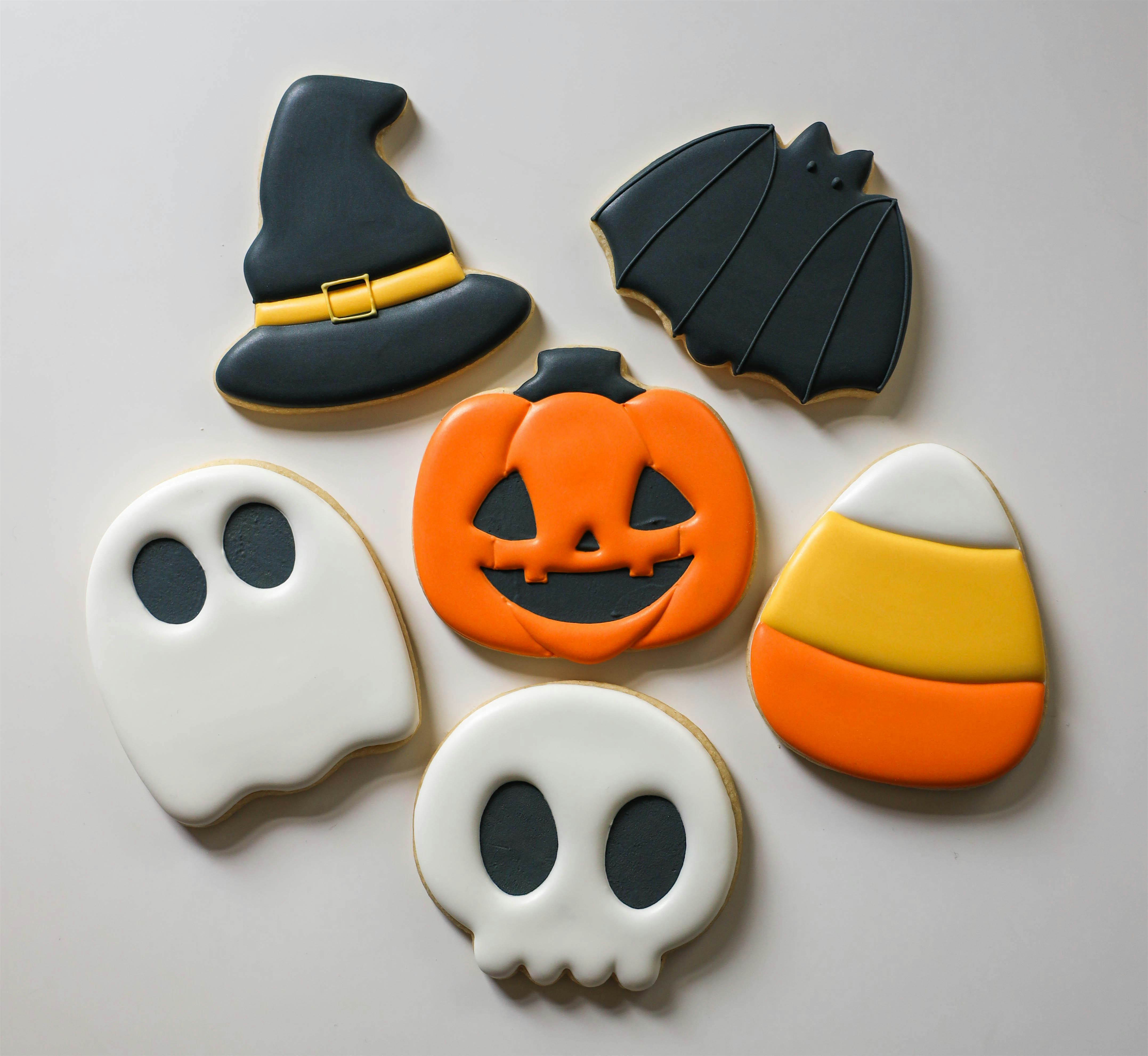 “Bone-Appetit” Beginner Cookie Decorating Class! at Foxtail Coffee Co. Pompano Beach – Pompano Beach, FL