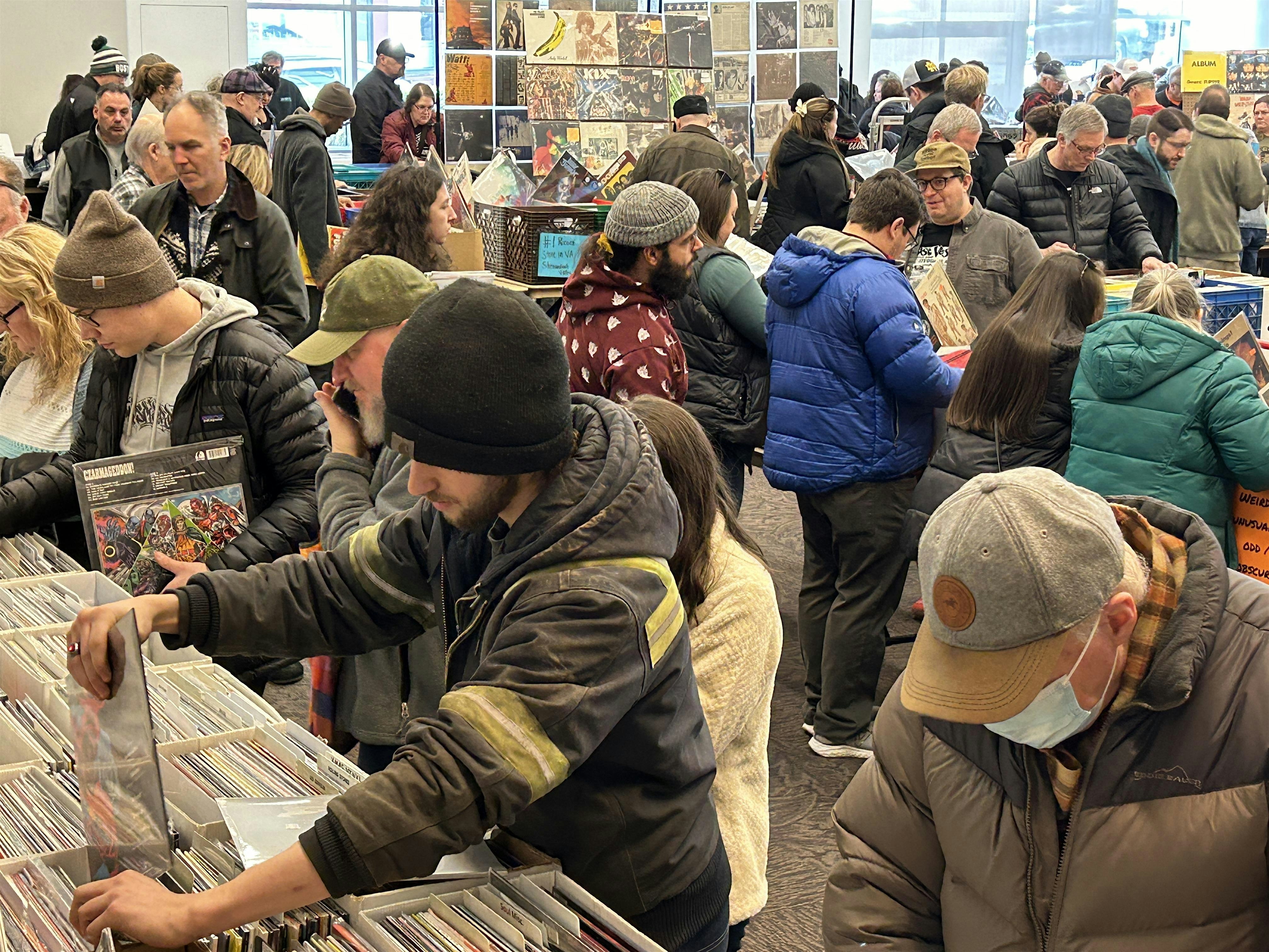 BIG VINYL RECORD SALE! The Newtown Record Riot! Sunday October 5th at Edmond Town Hall – Newtown, CT