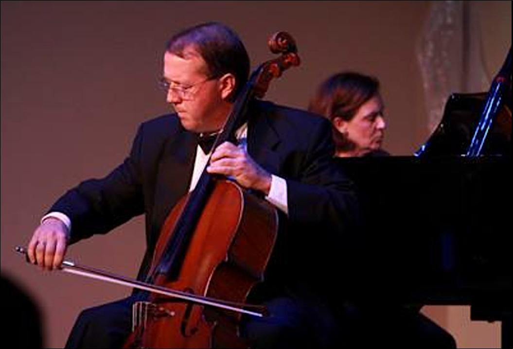 Sunday Recital with the Gee-Mackey Duo (cello and piano) at Francis Auditorium – Staunton, VA