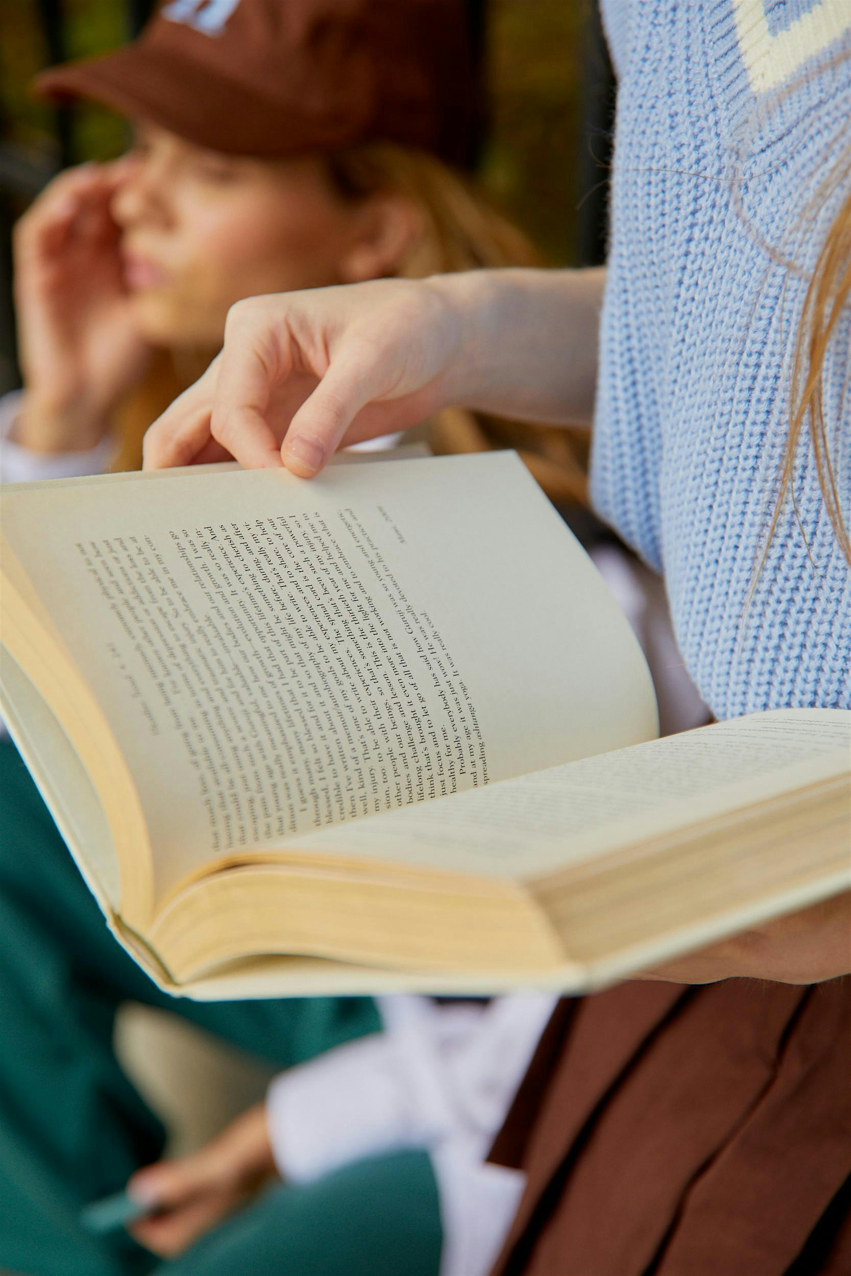 Banned Books Week Read-In at Judging By The Cover – San Dimas, CA