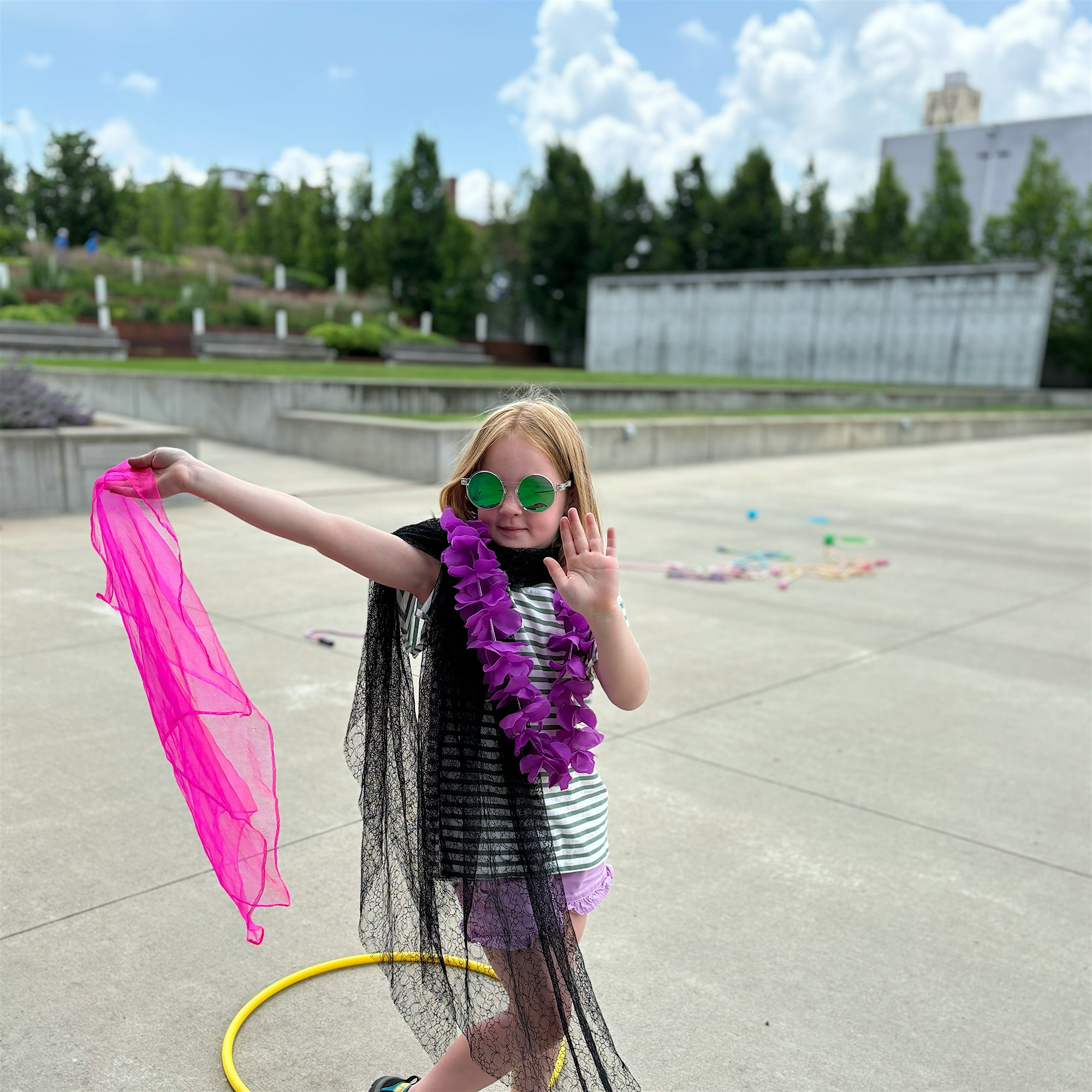 Mess Makers: Pink Day at Akron Art Museum – Akron, OH